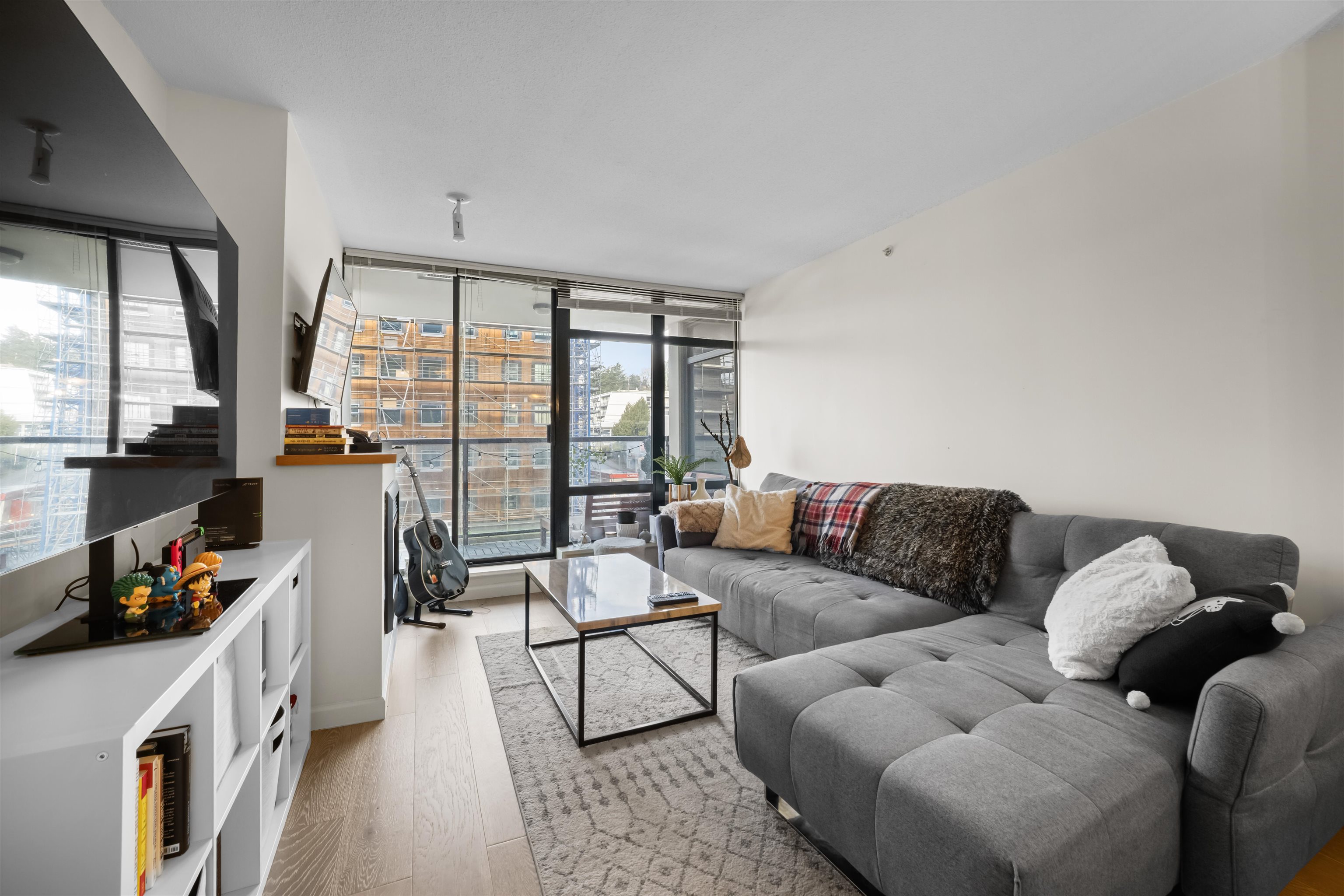 608 610 VICTORIA STREET Unit: 608