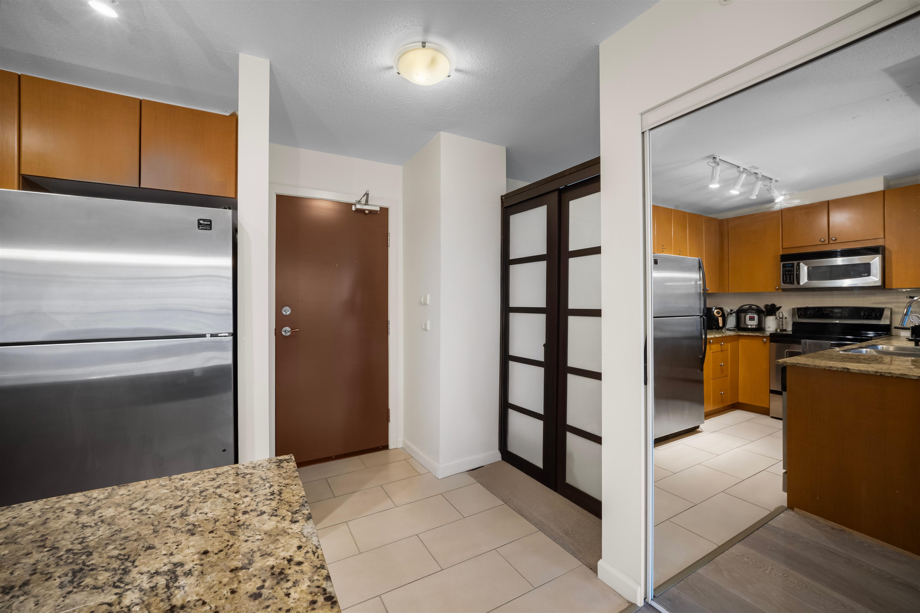 608 610 VICTORIA STREET Unit: 608