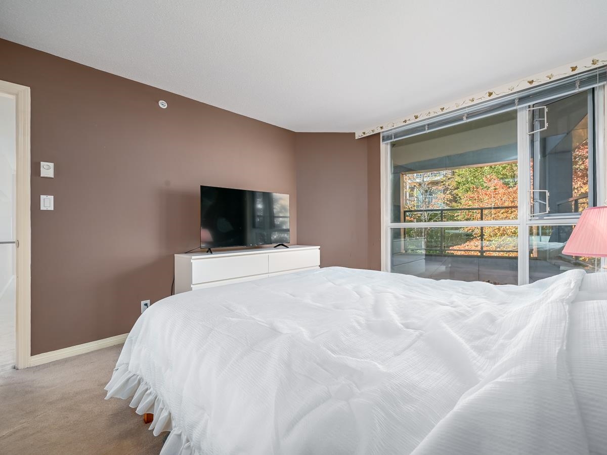 201 5860 DOVER CRESCENT Unit: 201