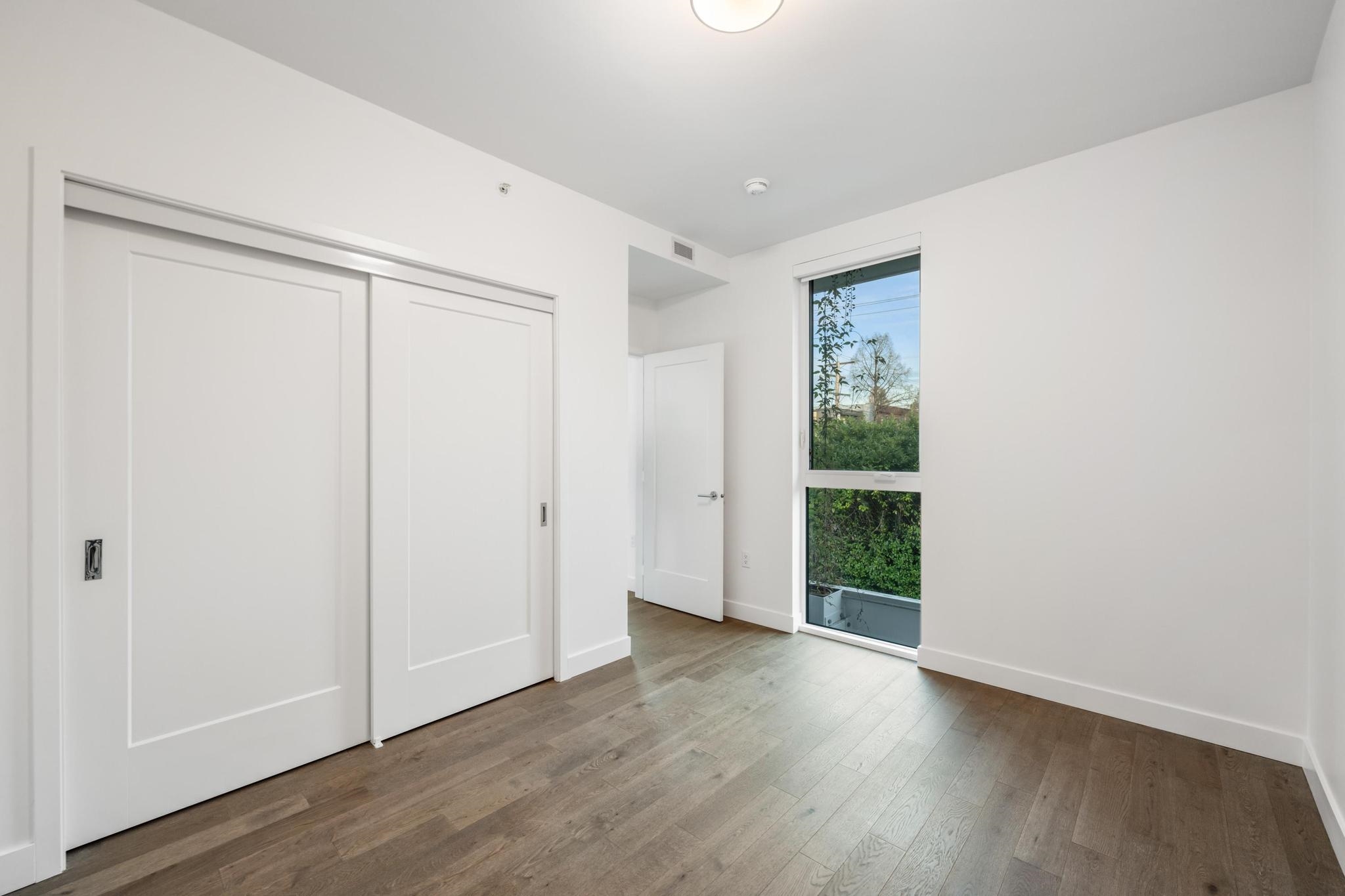 302 2888 ARBUTUS STREET Unit: 302