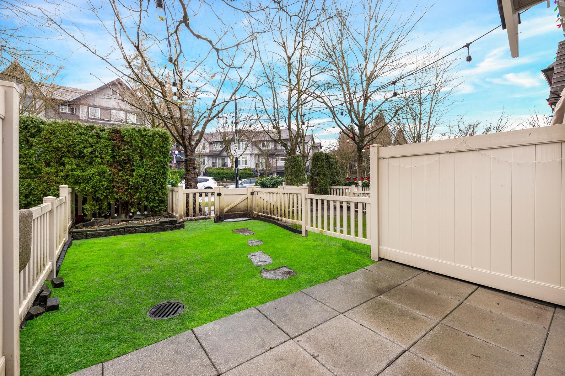 62` 15175 62A AVENUE Unit: 62`