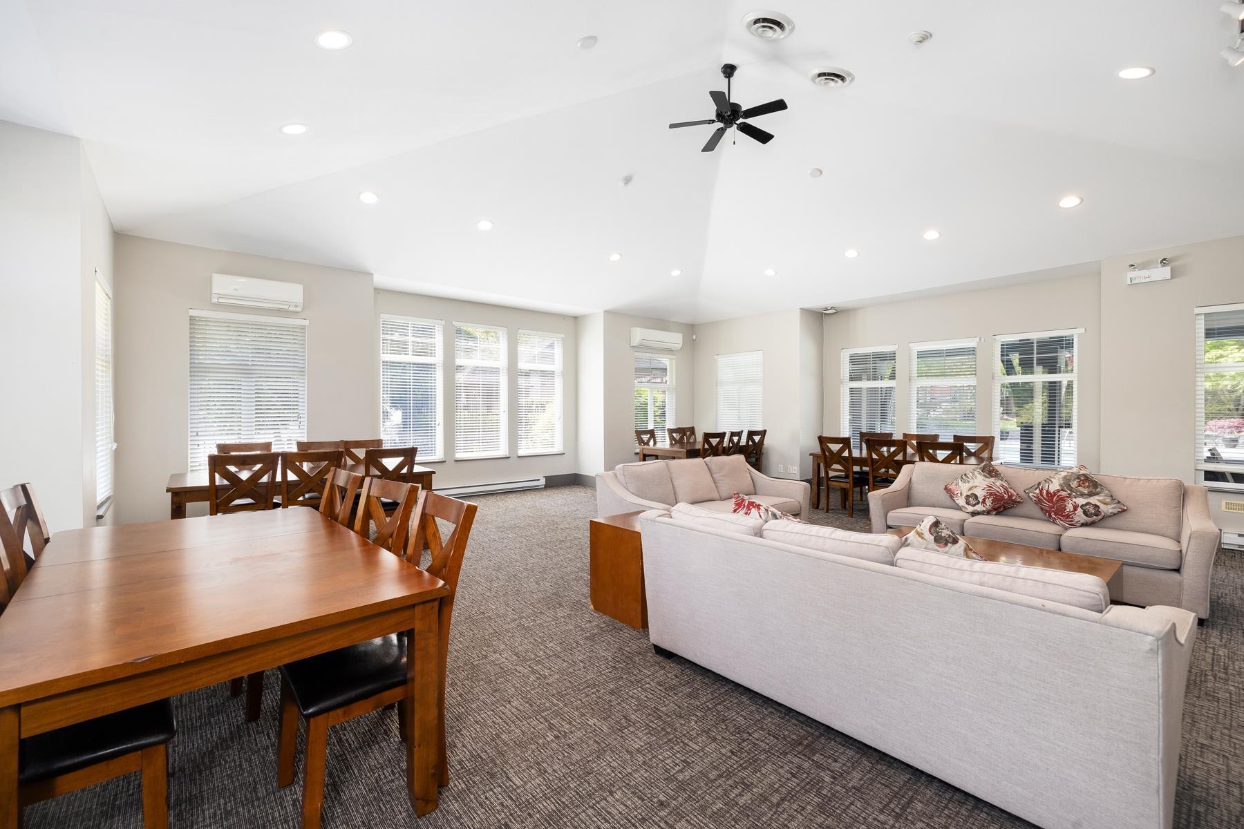 62` 15175 62A AVENUE Unit: 62`