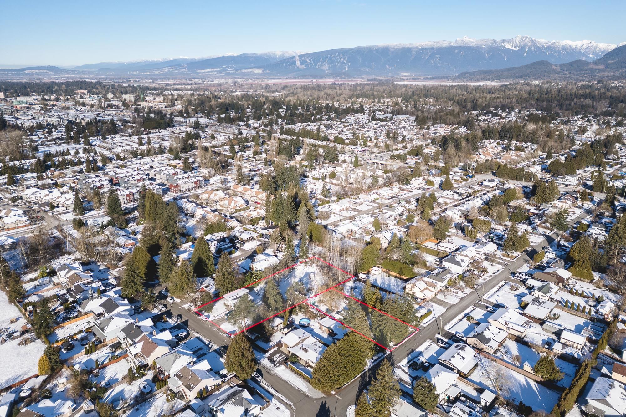 11821 GLENHURST STREET