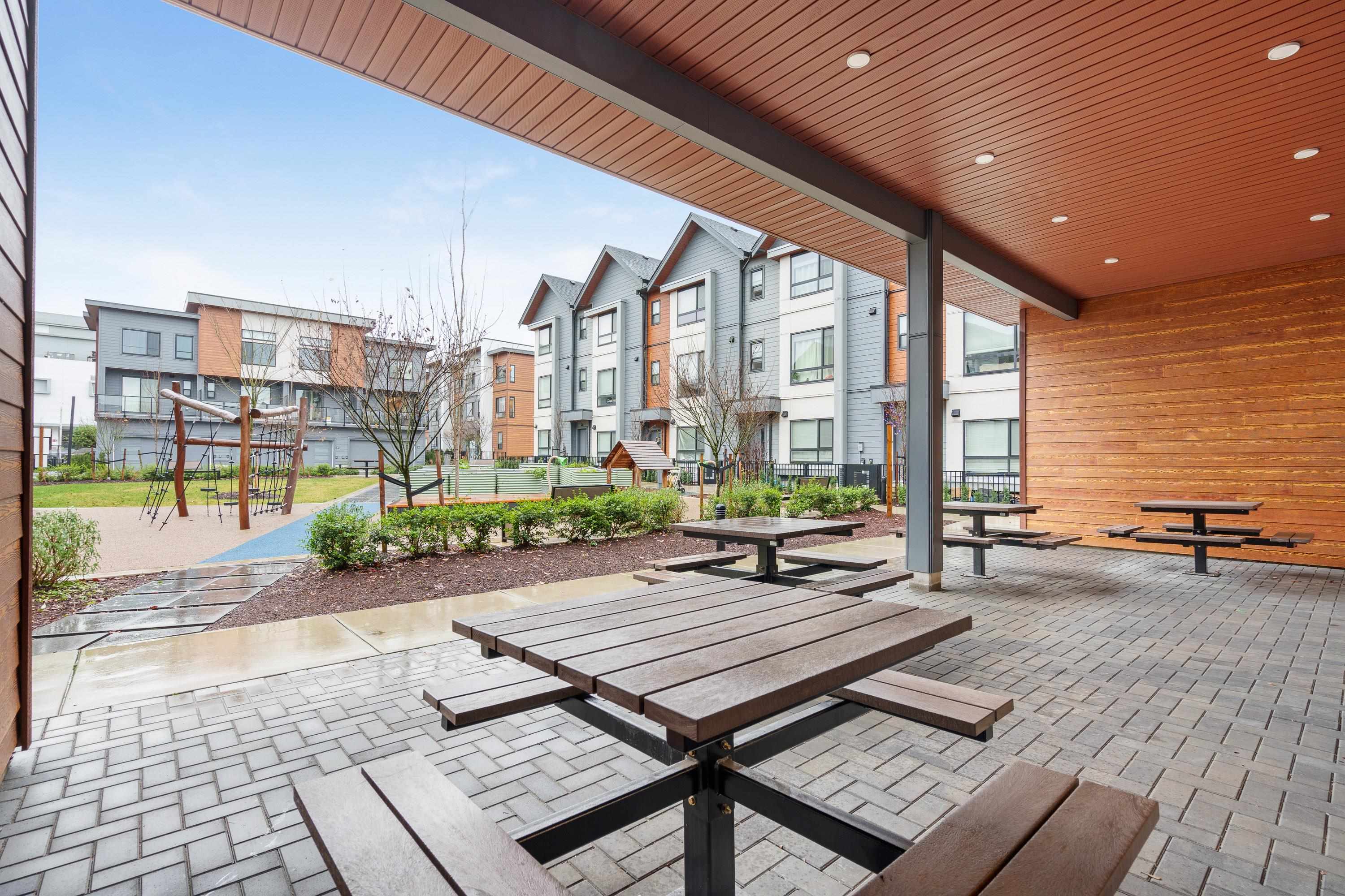 128 30530 CARDINAL AVENUE Unit: 128