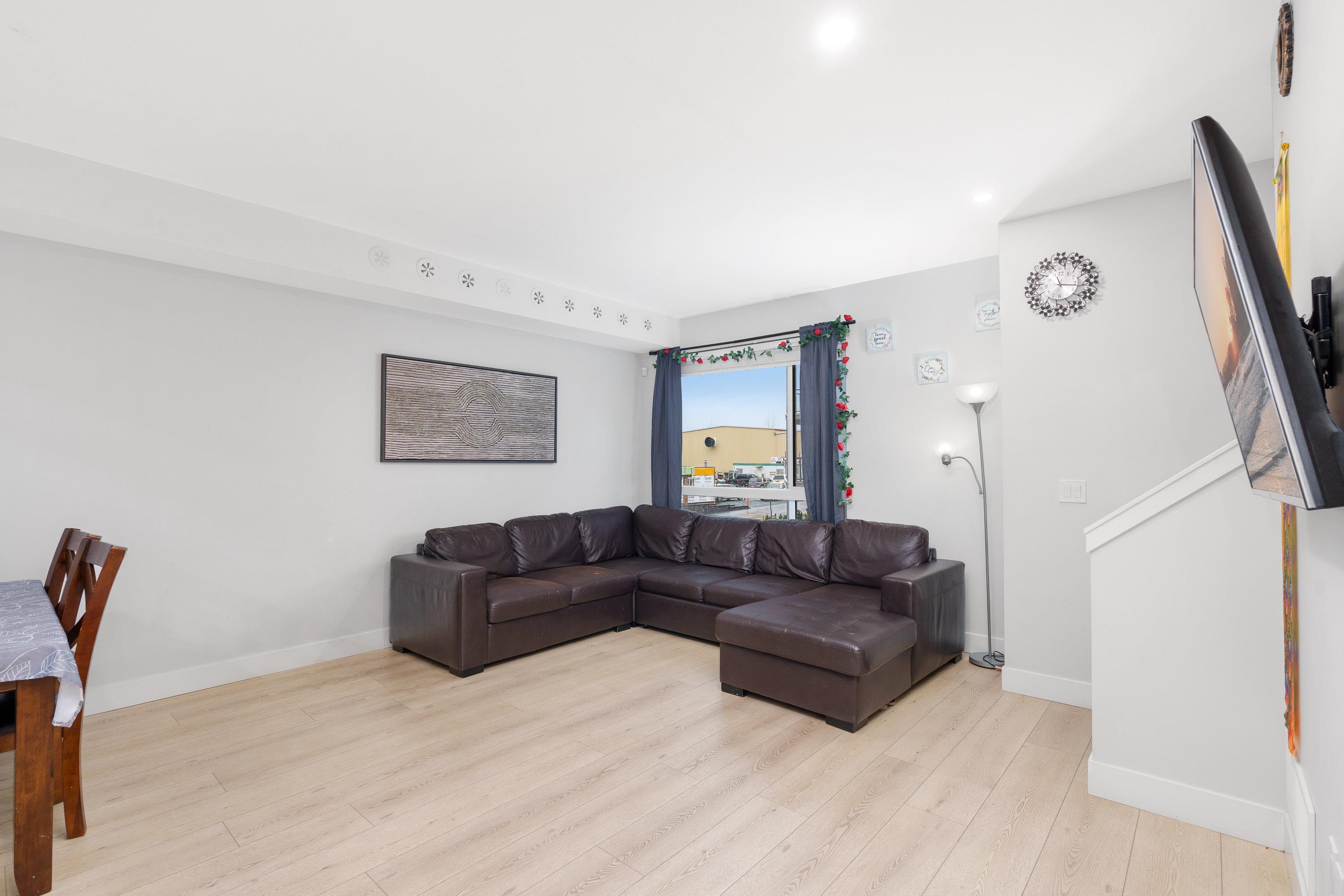 128 30530 CARDINAL AVENUE Unit: 128