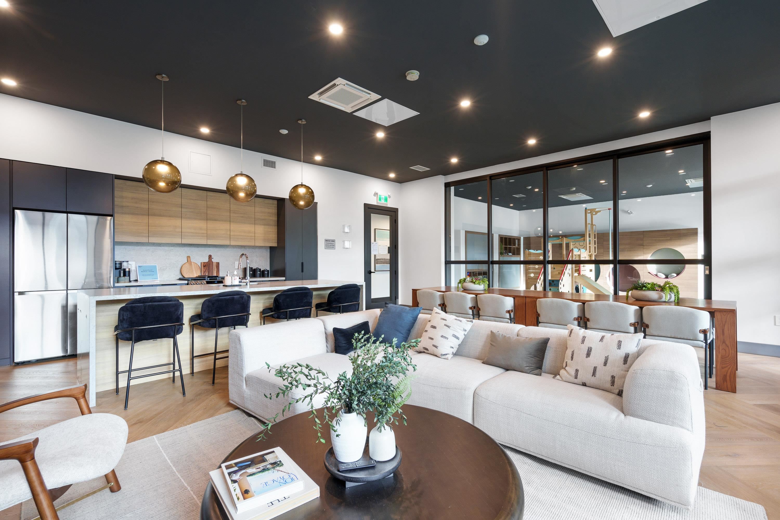 128 30530 CARDINAL AVENUE Unit: 128