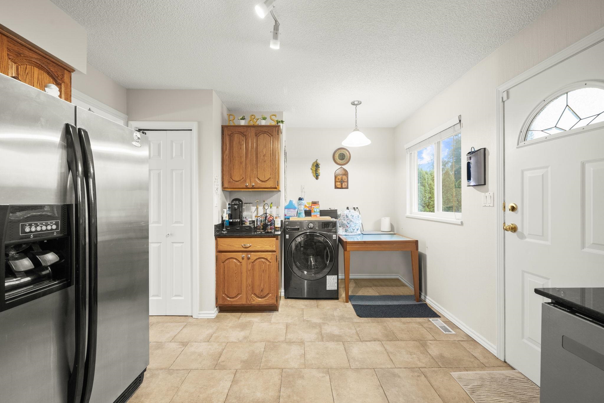 2622 SHAFTSBURY AVENUE