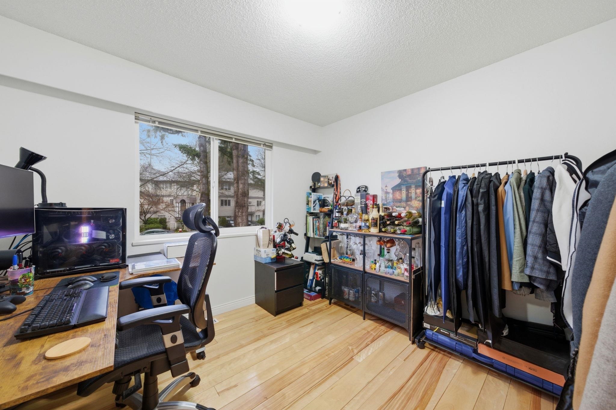 2622 SHAFTSBURY AVENUE