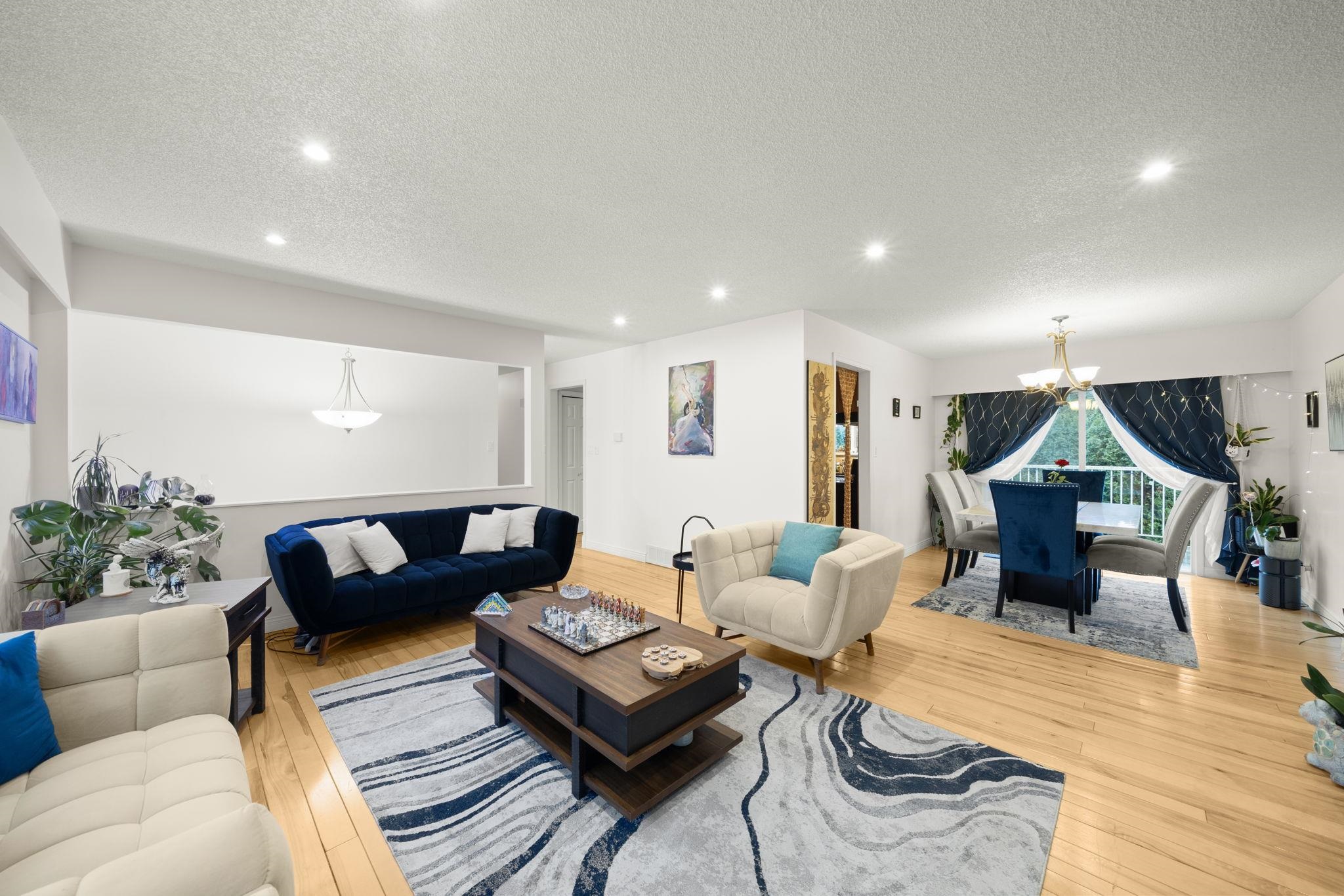 2622 SHAFTSBURY AVENUE