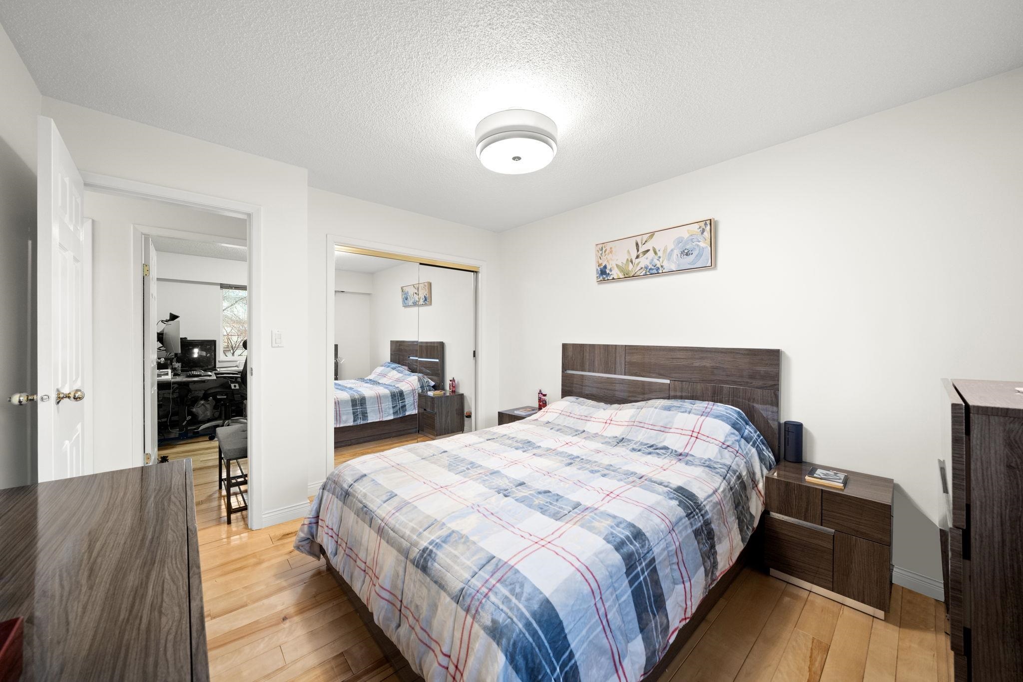 2622 SHAFTSBURY AVENUE