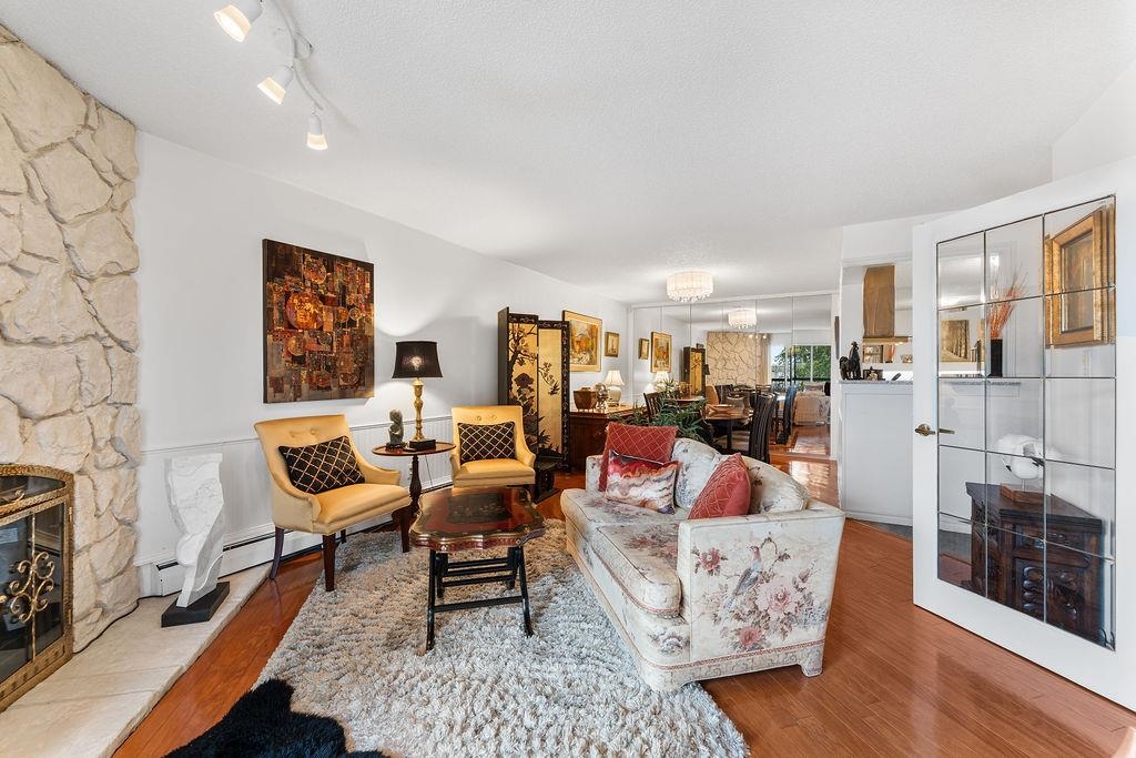 305 10240 RYAN ROAD Unit: 305