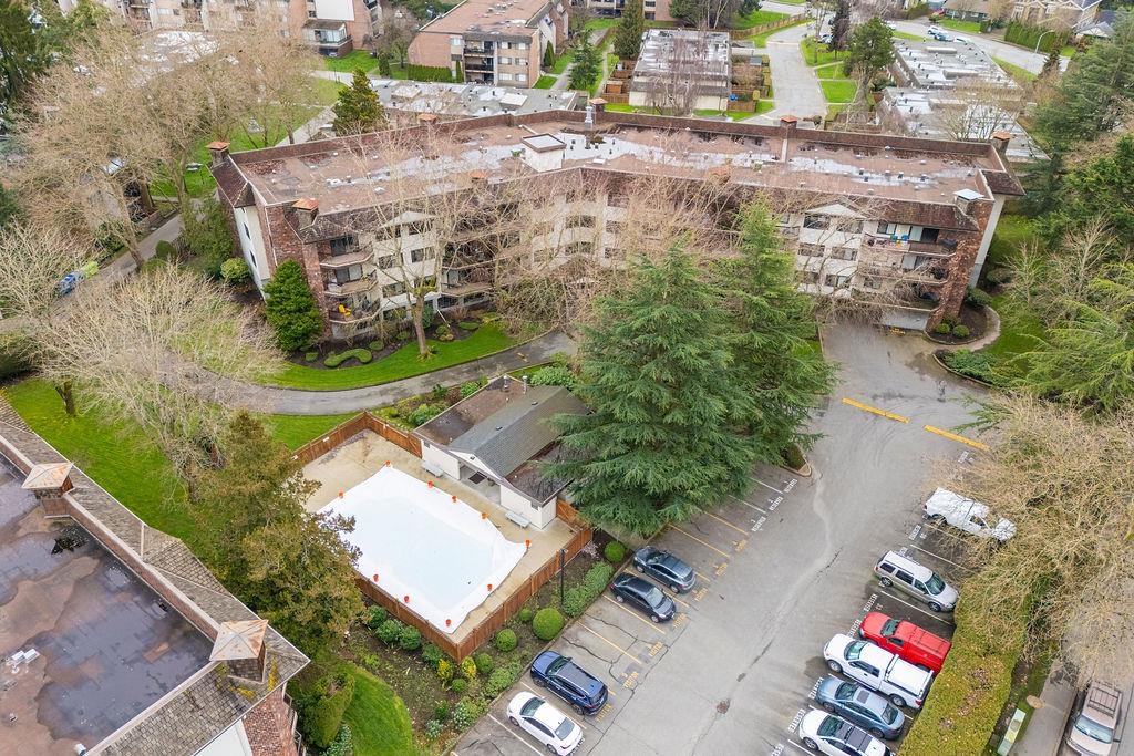 305 10240 RYAN ROAD Unit: 305