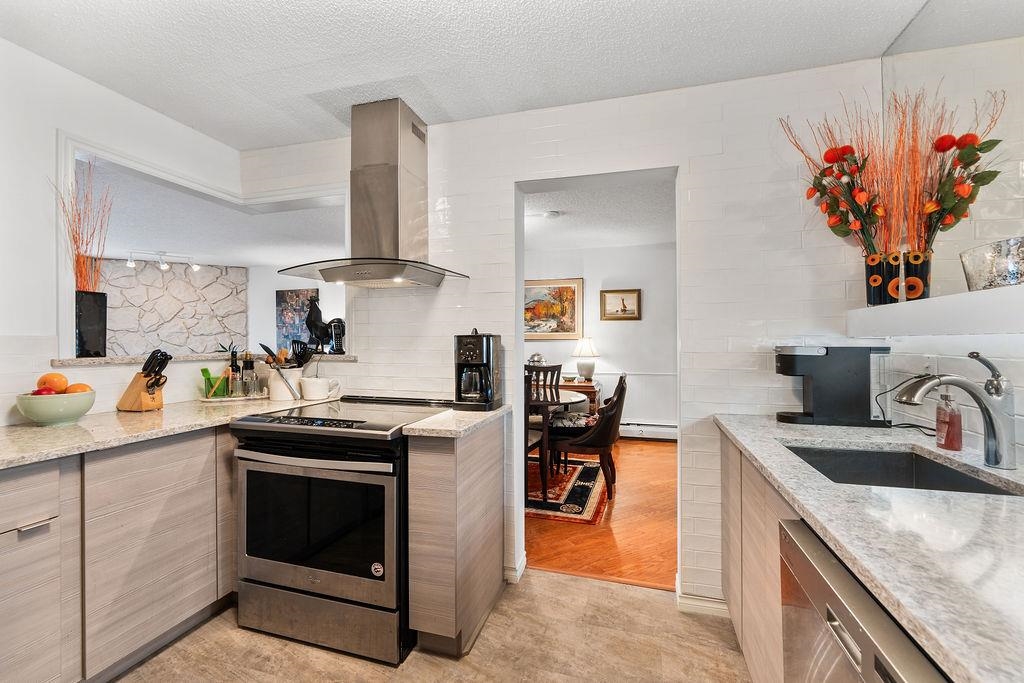 305 10240 RYAN ROAD Unit: 305