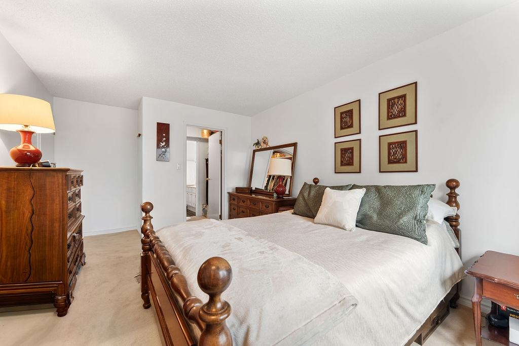 305 10240 RYAN ROAD Unit: 305