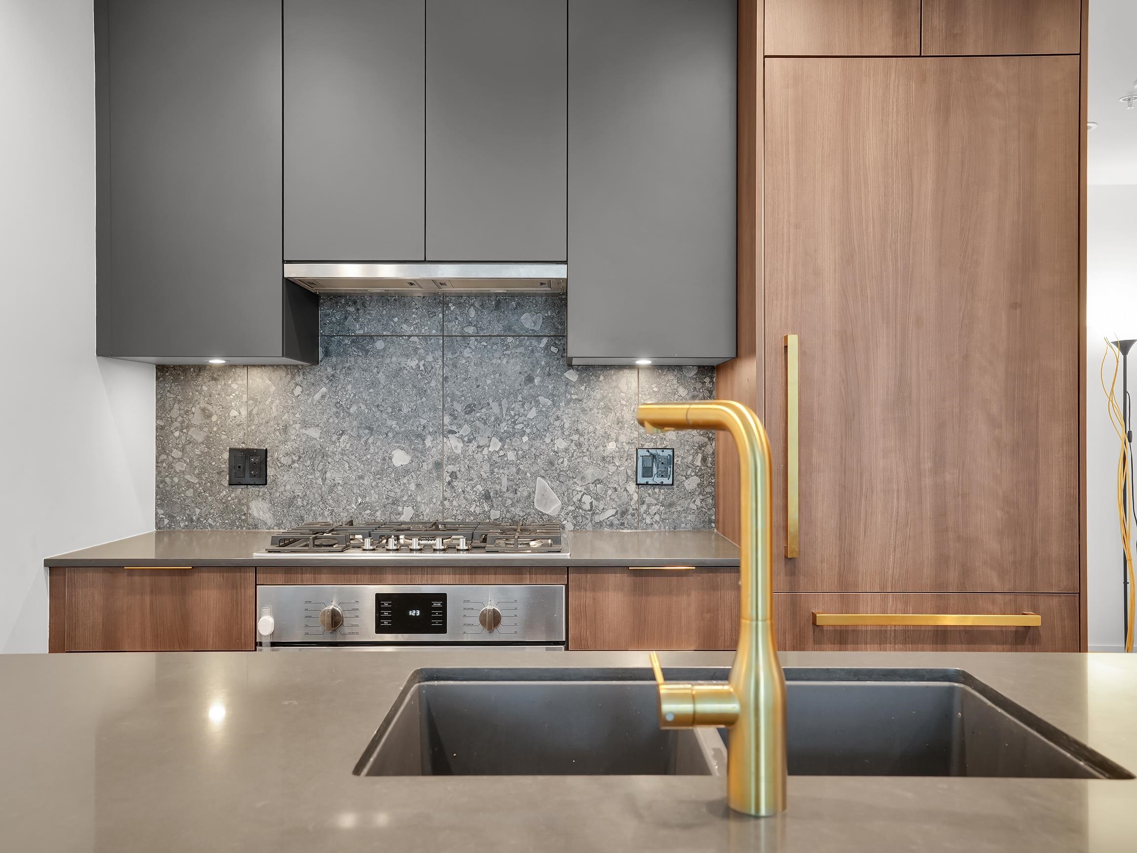 404 2375 EMERY COURT Unit: 404