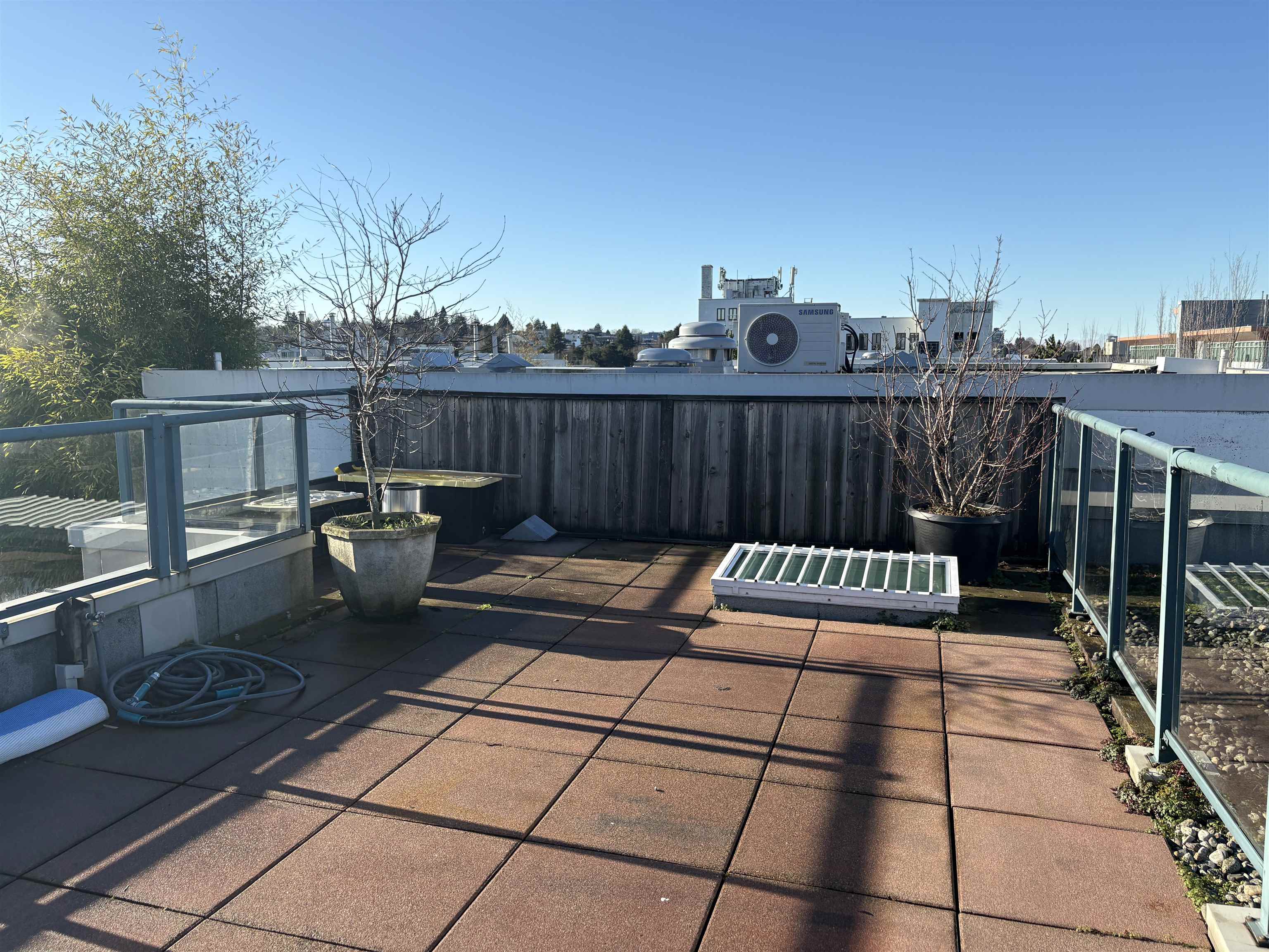 408 1630 W 1ST AVENUE Unit: 408