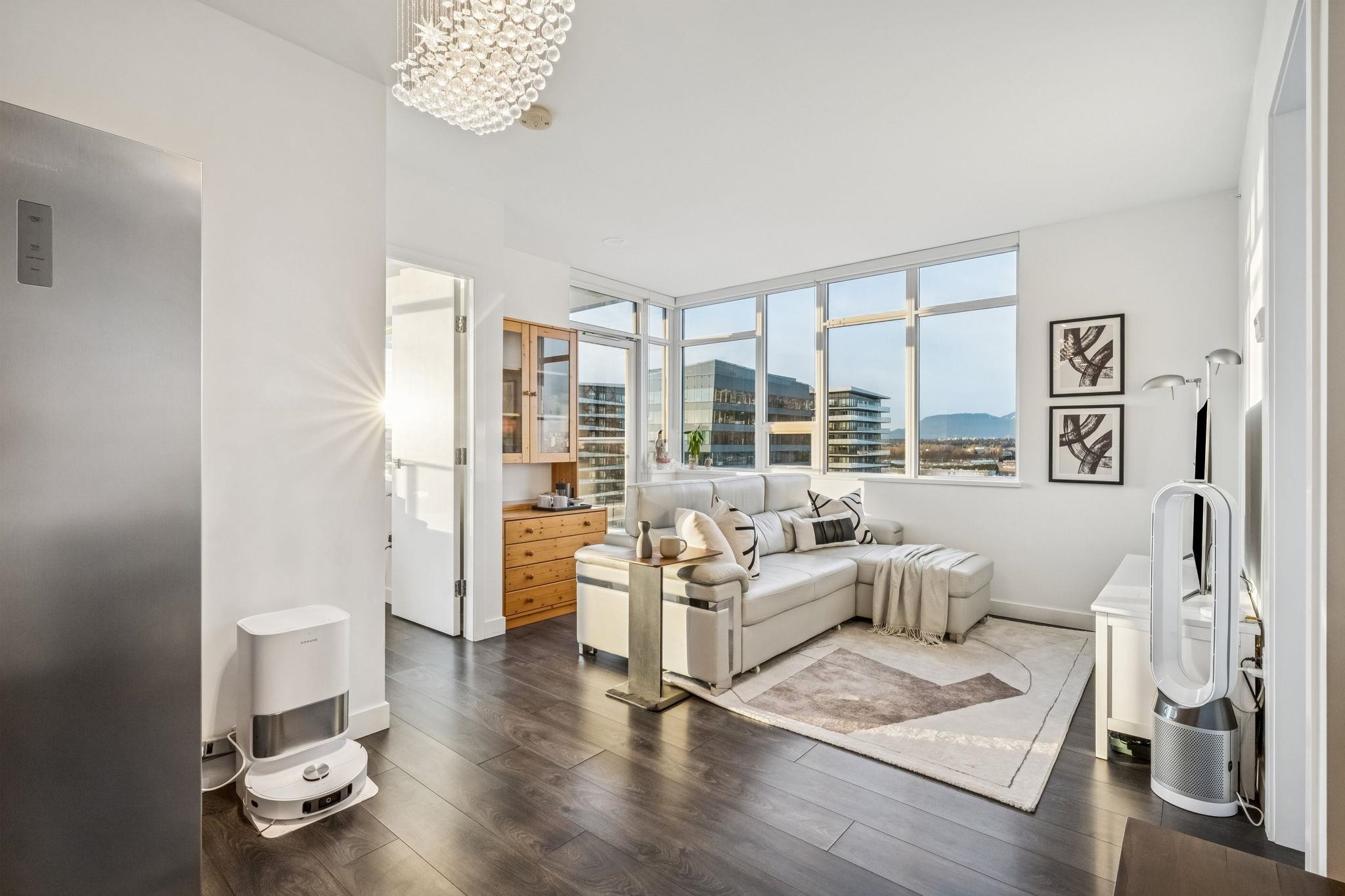 1209 5580 NO. 3 ROAD Unit: 1209