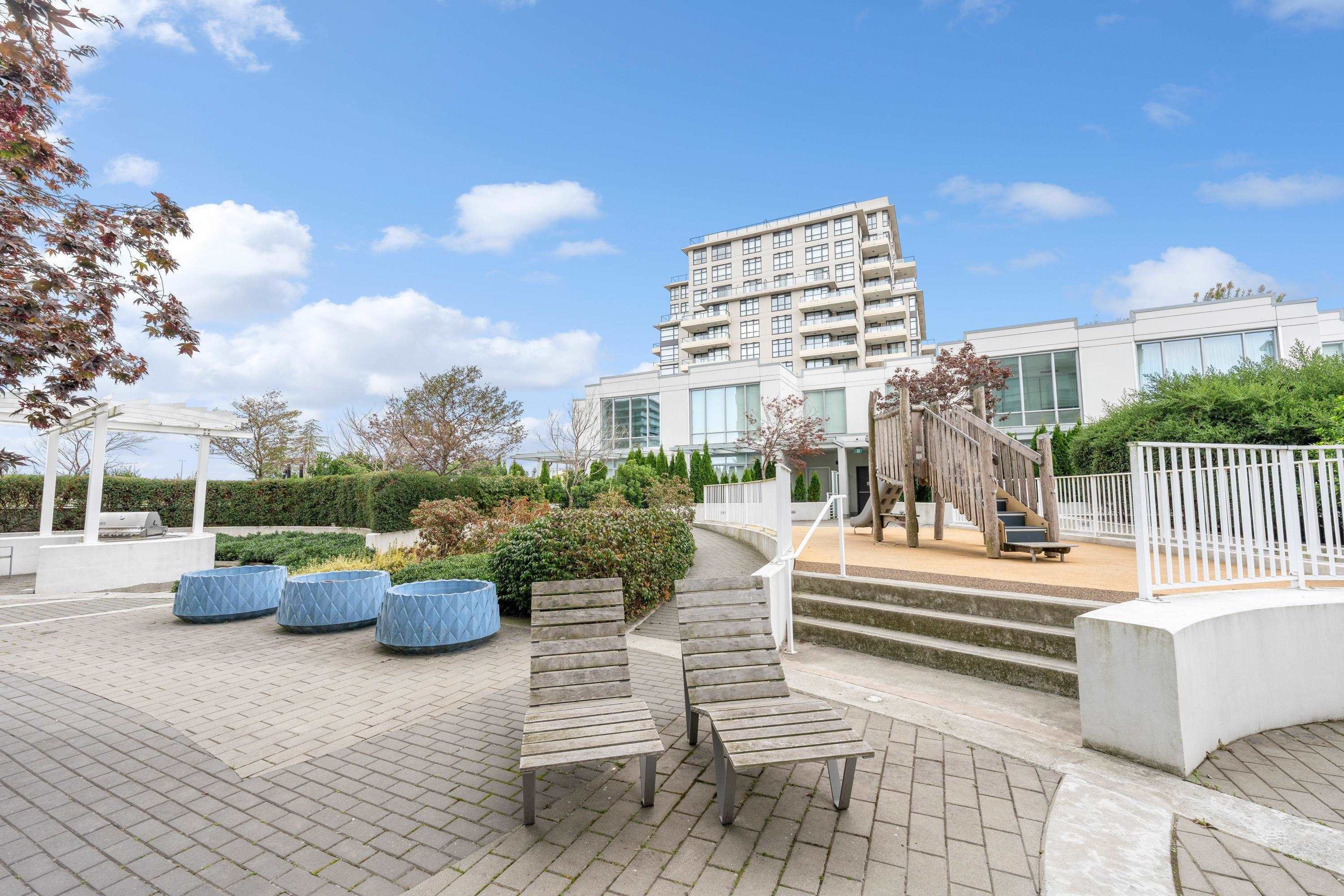 1209 5580 NO. 3 ROAD Unit: 1209