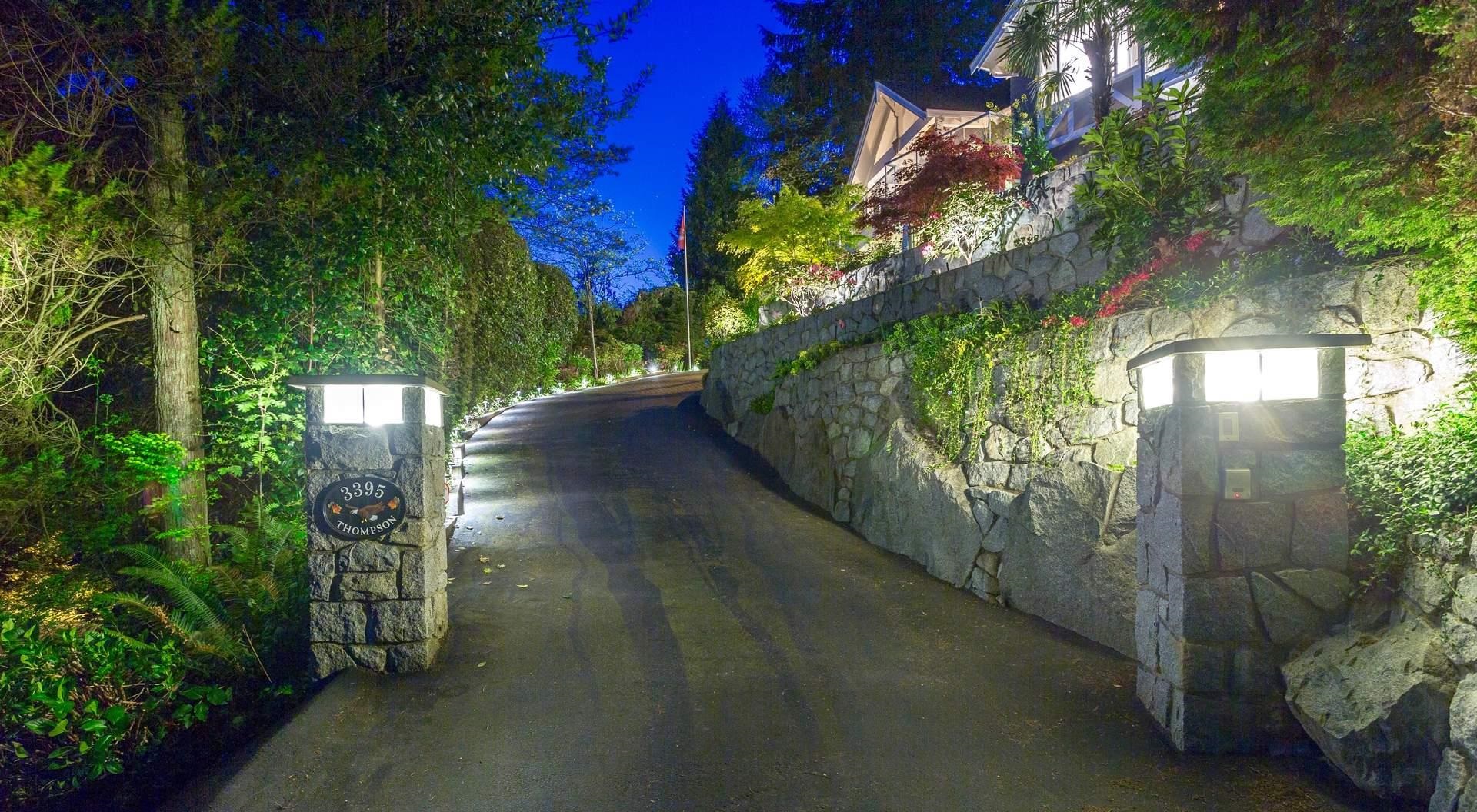 3395 THOMPSON CRESCENT