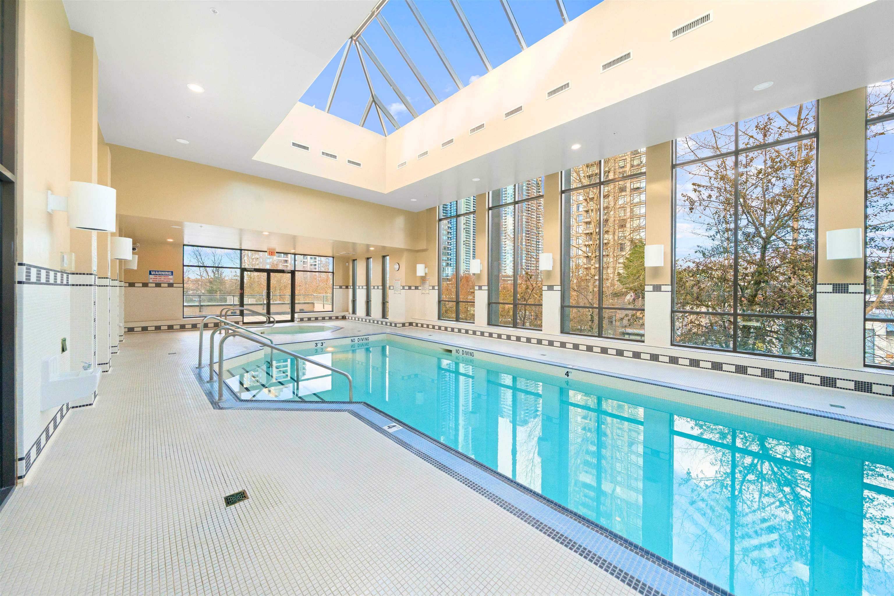 605 2345 MADISON AVENUE Unit: 605