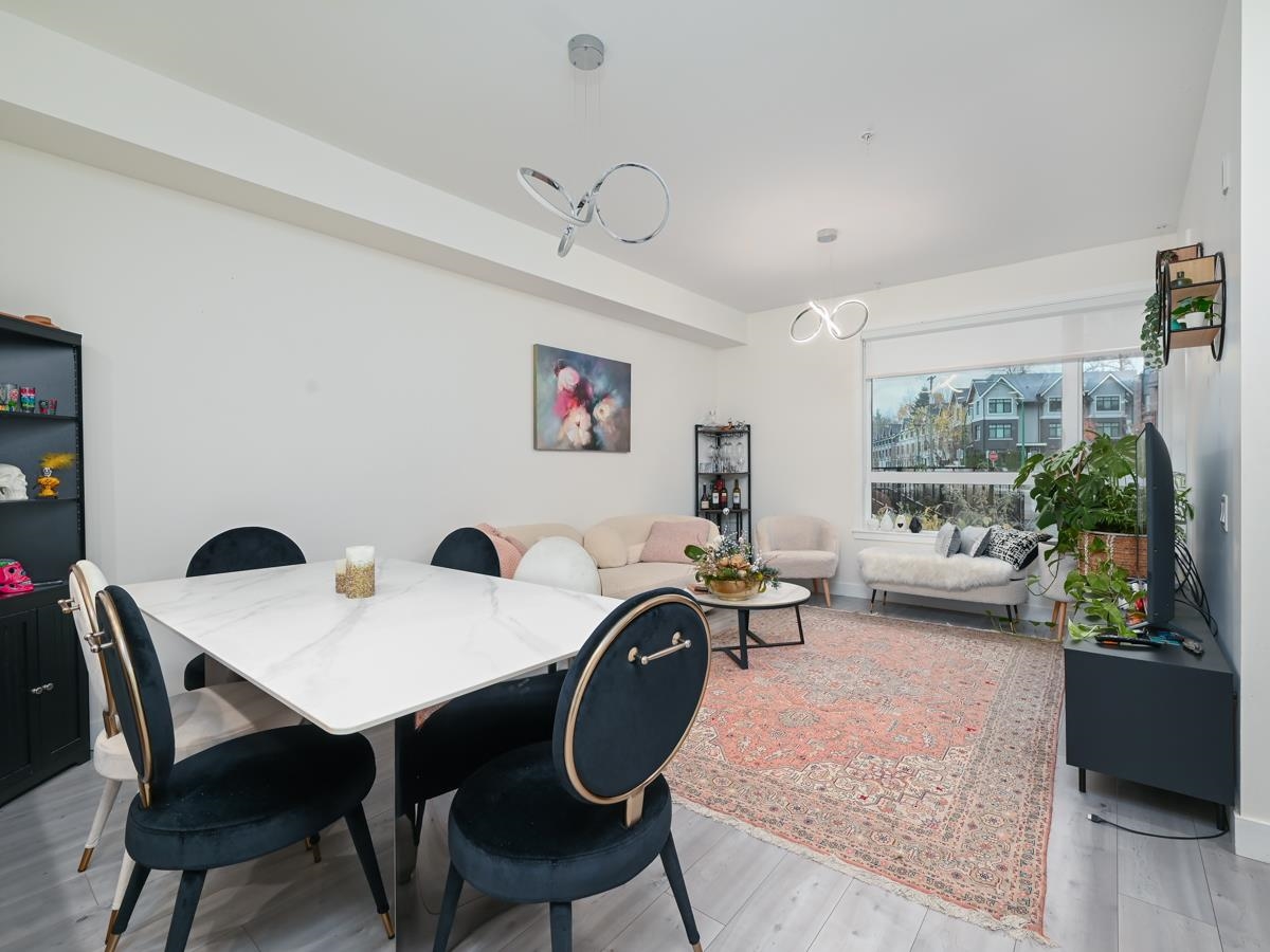 120 2035 GLENAIRE DRIVE Unit: 120