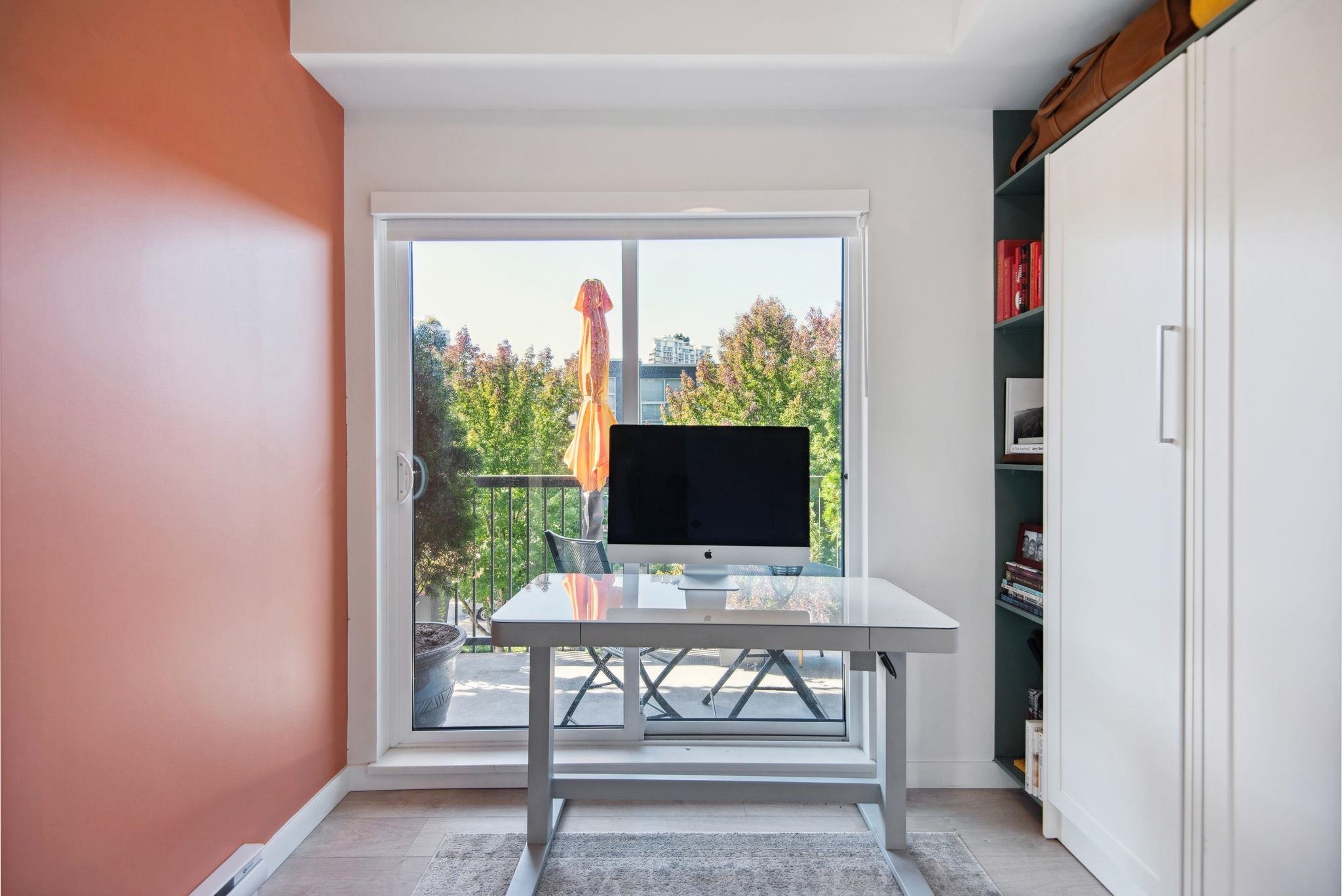 321 2520 GUELPH STREET Unit: 321