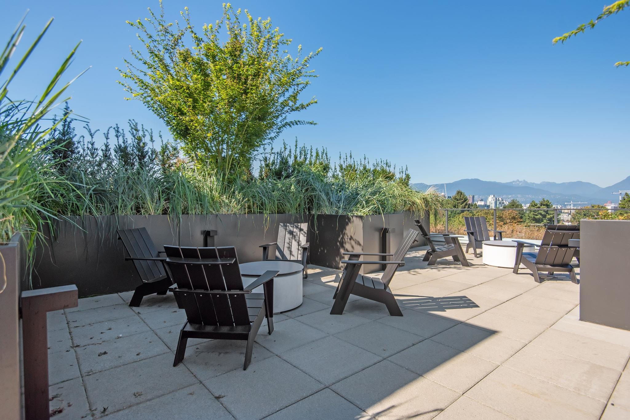 321 2520 GUELPH STREET Unit: 321