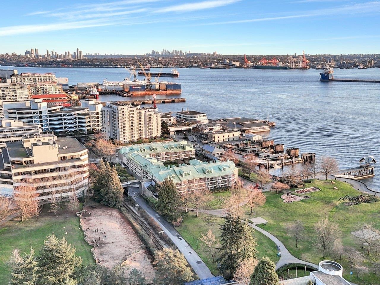 1306 33 CHESTERFIELD PLACE Unit: 1306