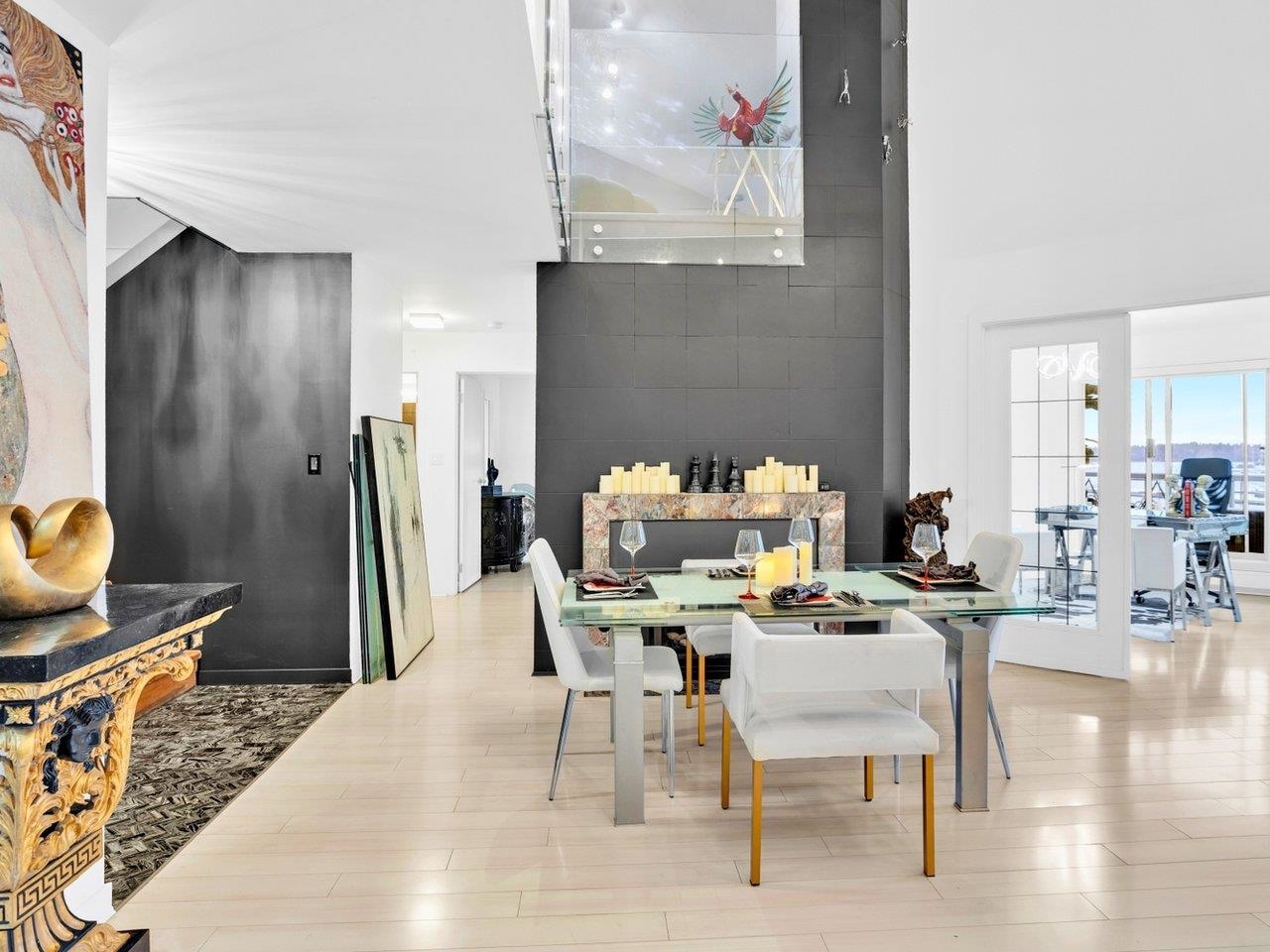 1306 33 CHESTERFIELD PLACE Unit: 1306