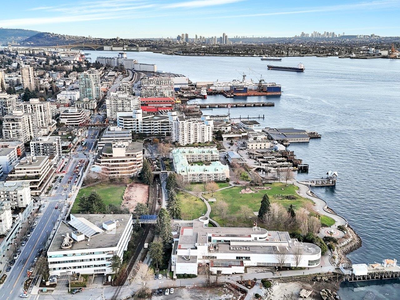 1306 33 CHESTERFIELD PLACE Unit: 1306