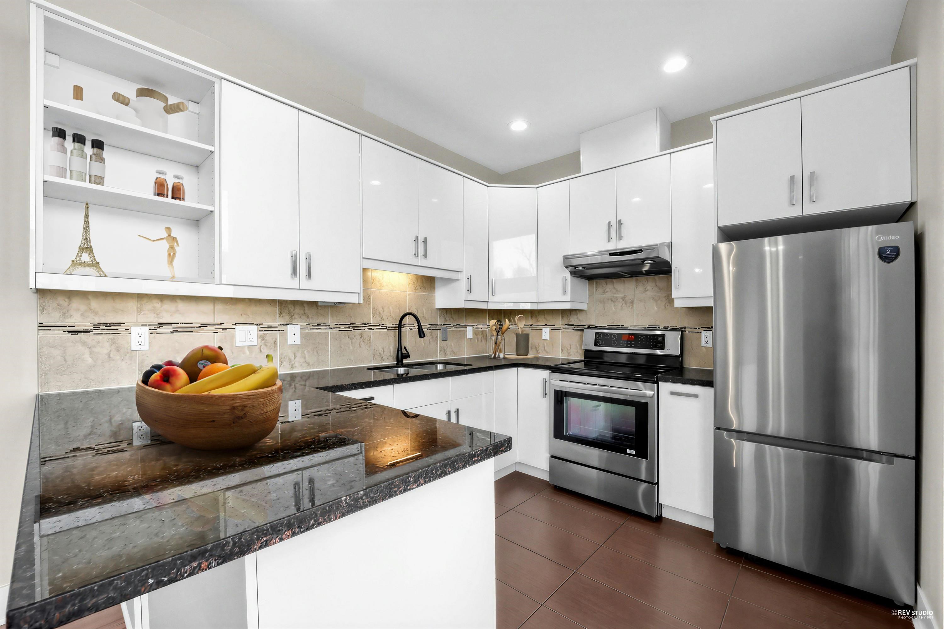 PH5 2088 W 11TH AVENUE Unit: PH5