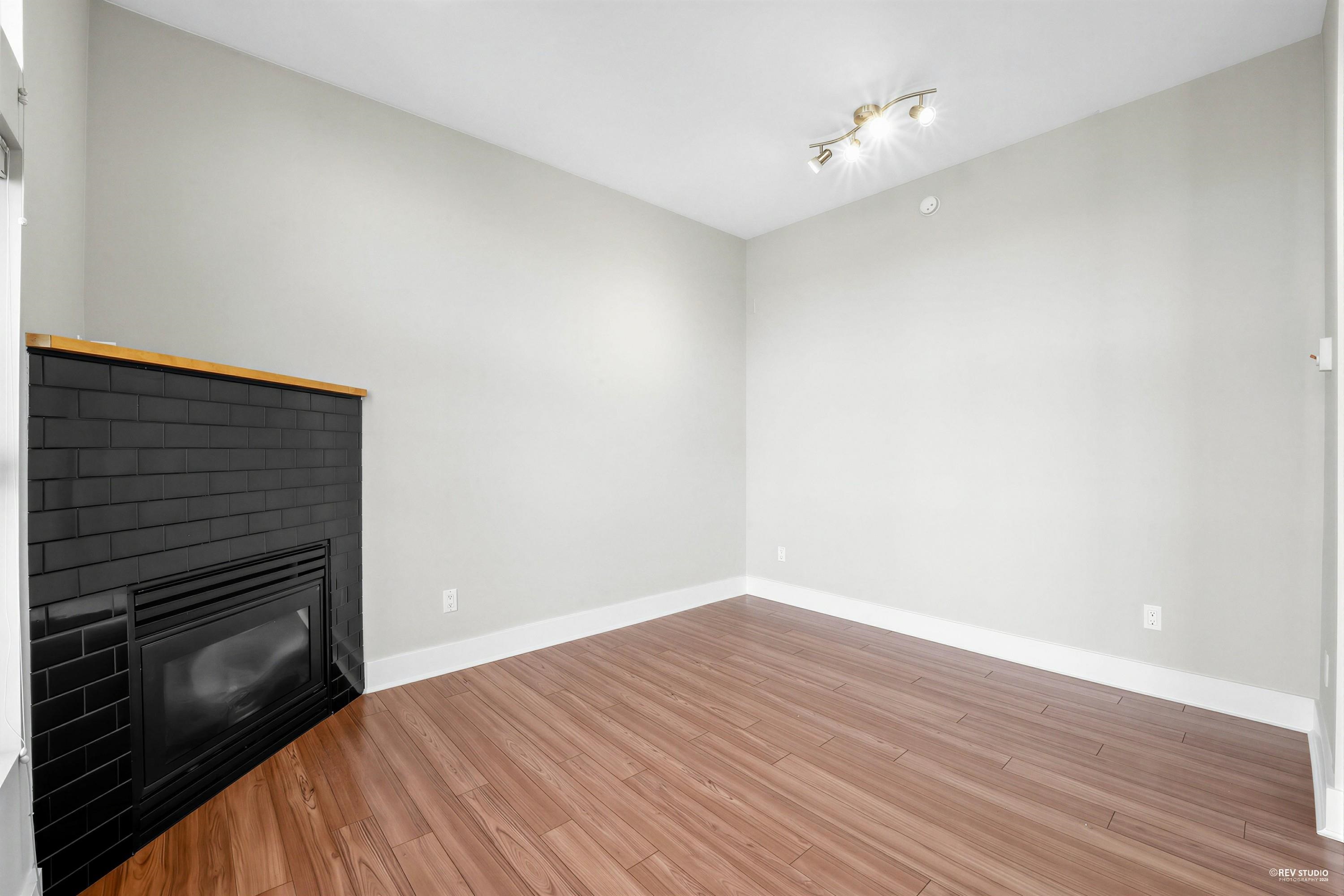 PH5 2088 W 11TH AVENUE Unit: PH5