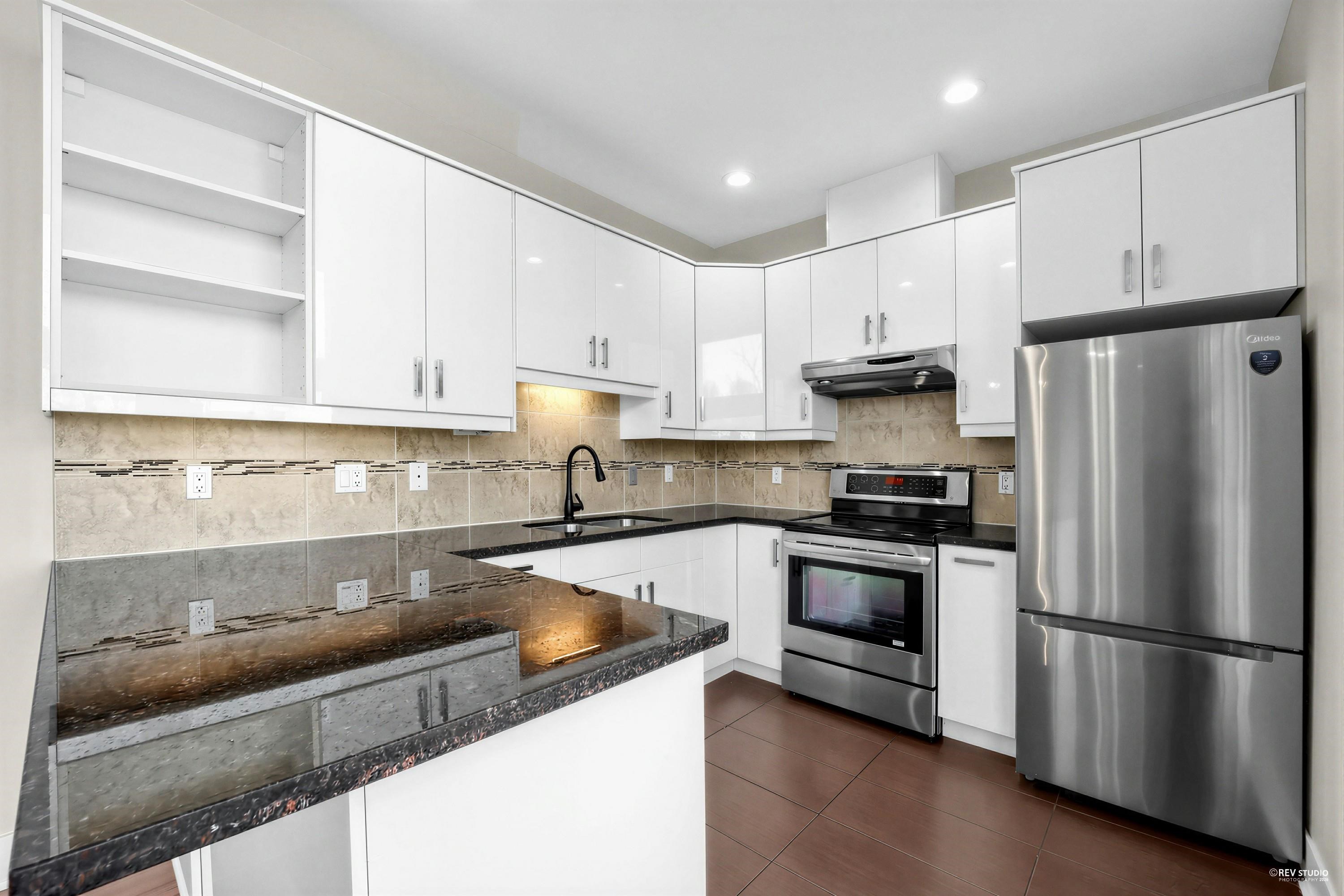 PH5 2088 W 11TH AVENUE Unit: PH5