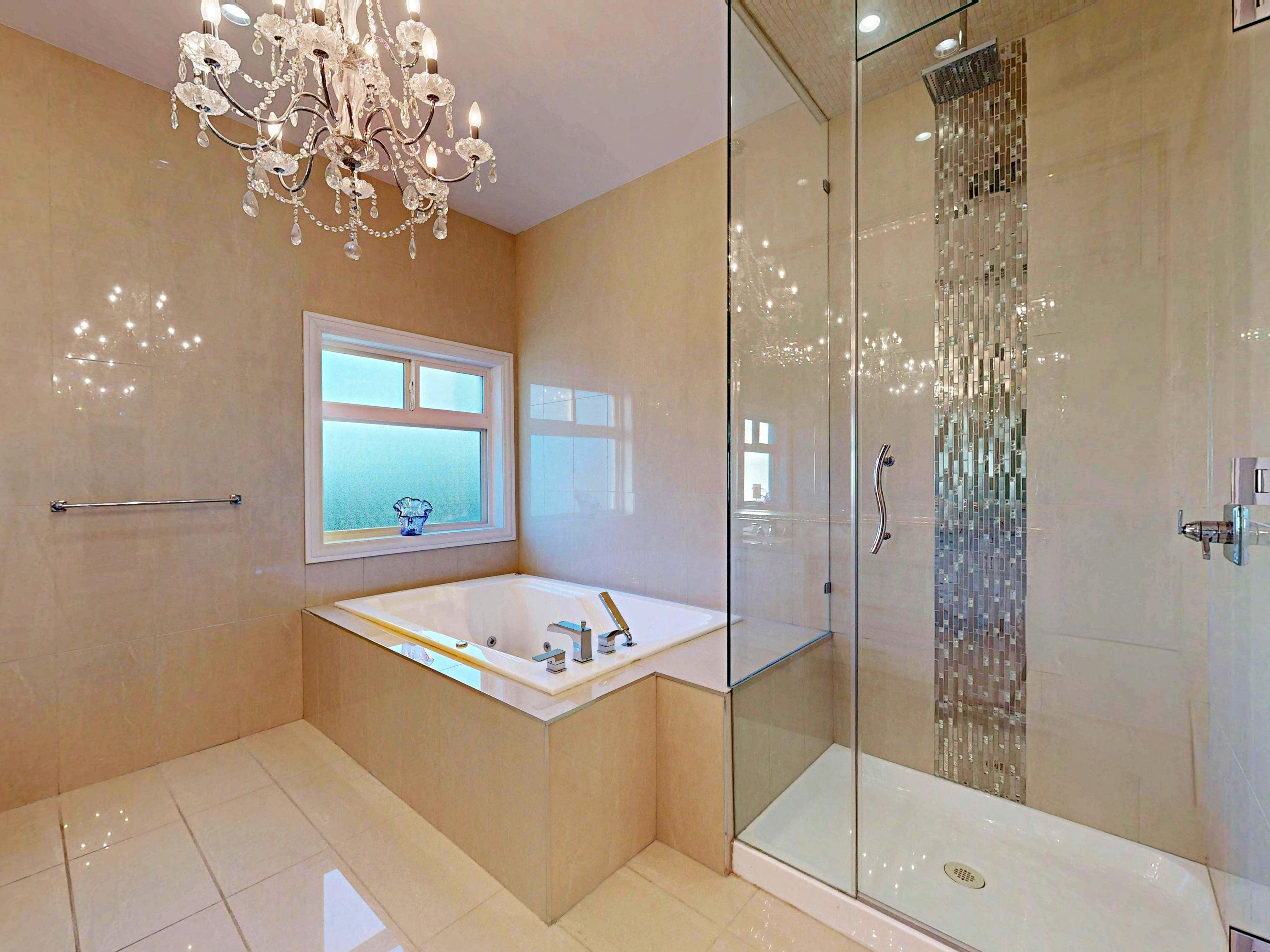 4120 WESTMINSTER HIGHWAY