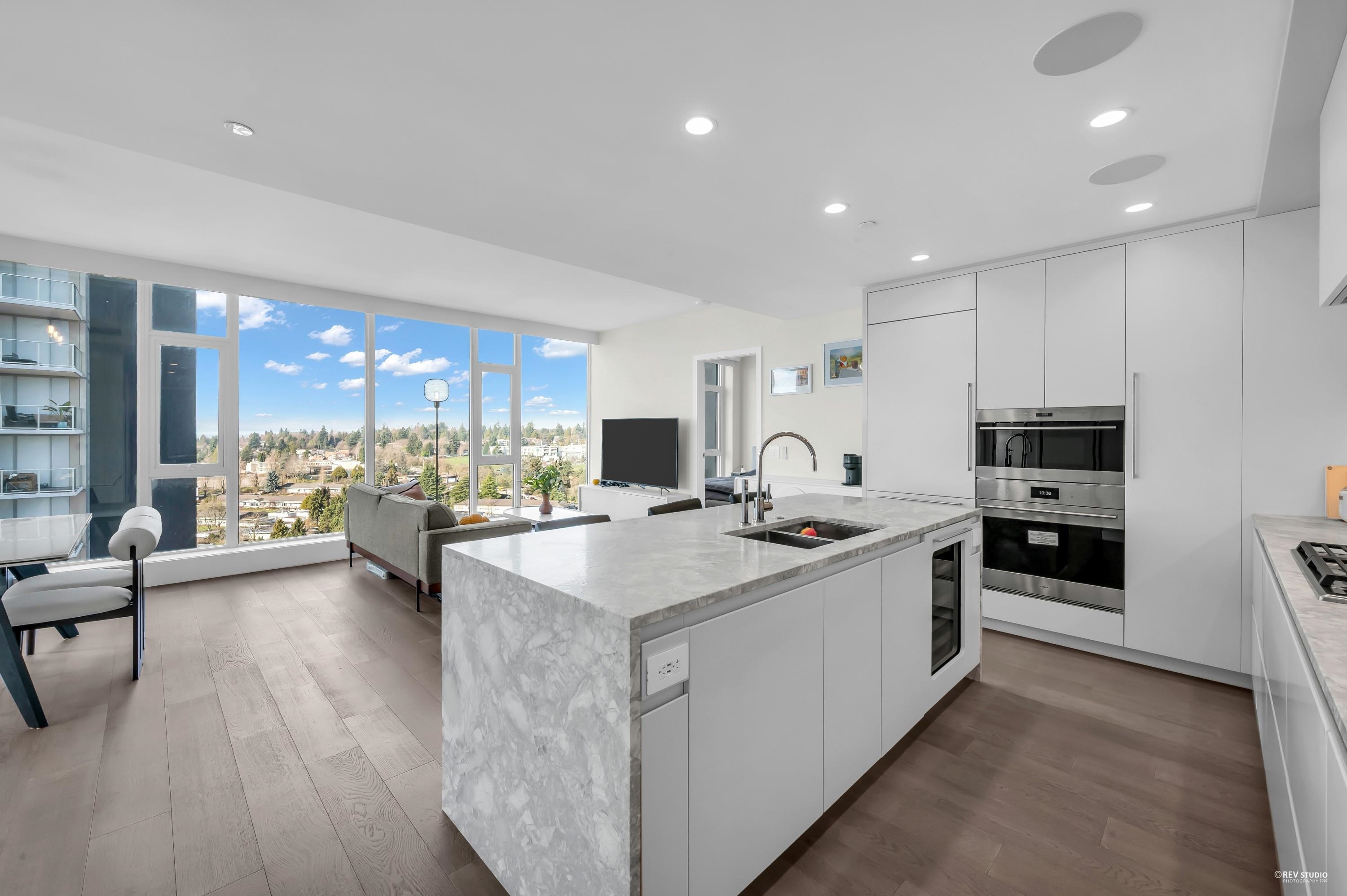 1906 7433 CAMBIE STREET Unit: 1906