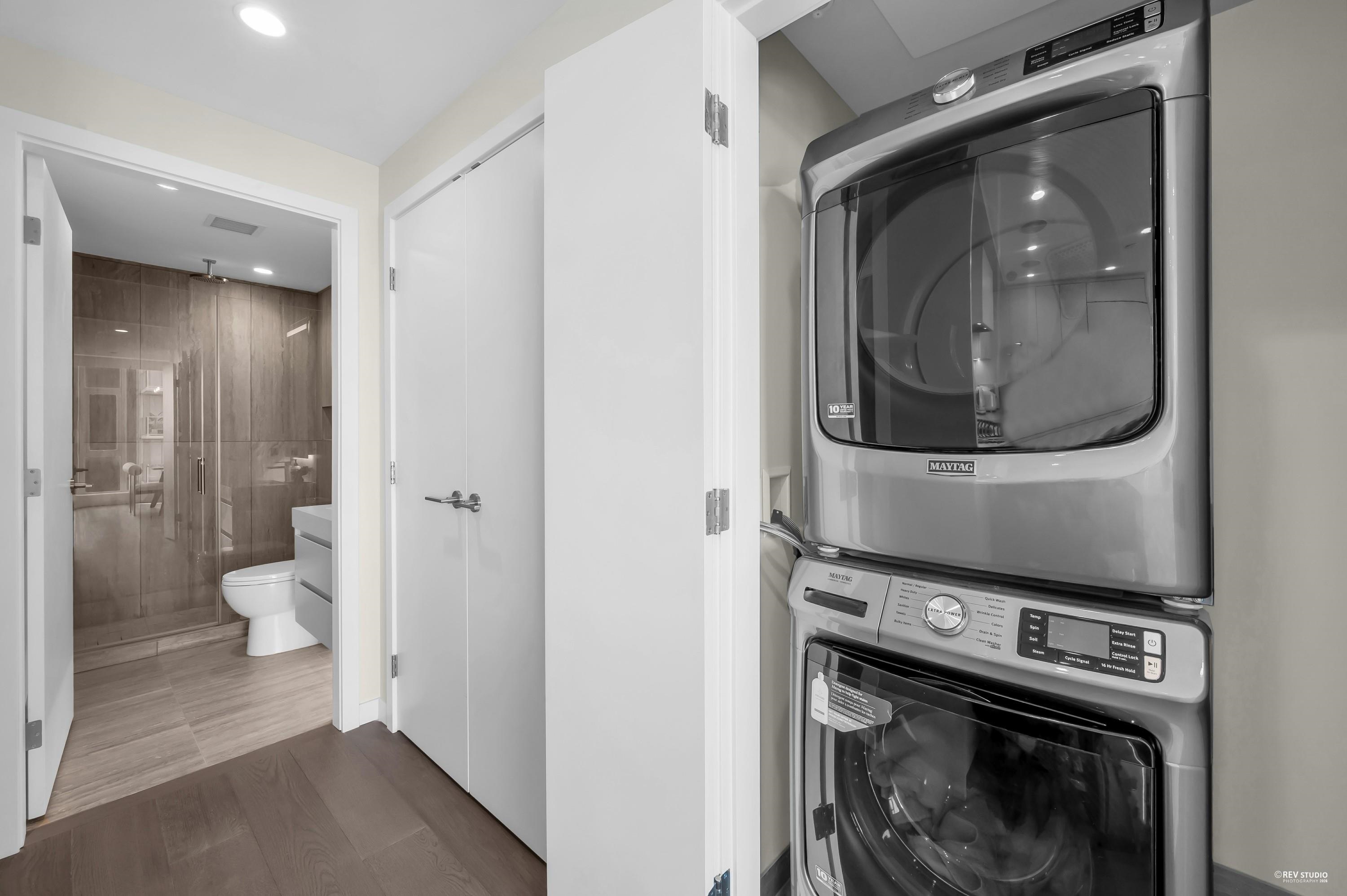 1906 7433 CAMBIE STREET Unit: 1906