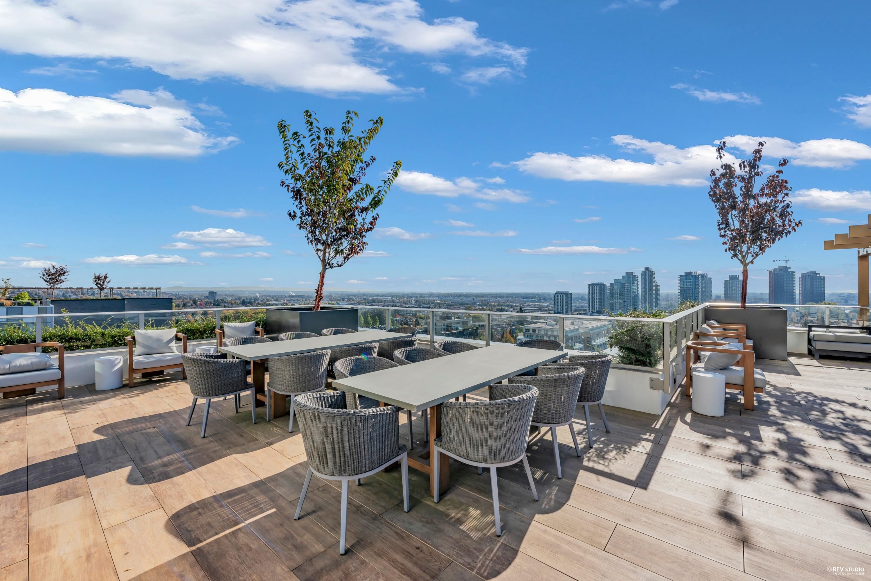 1906 7433 CAMBIE STREET Unit: 1906