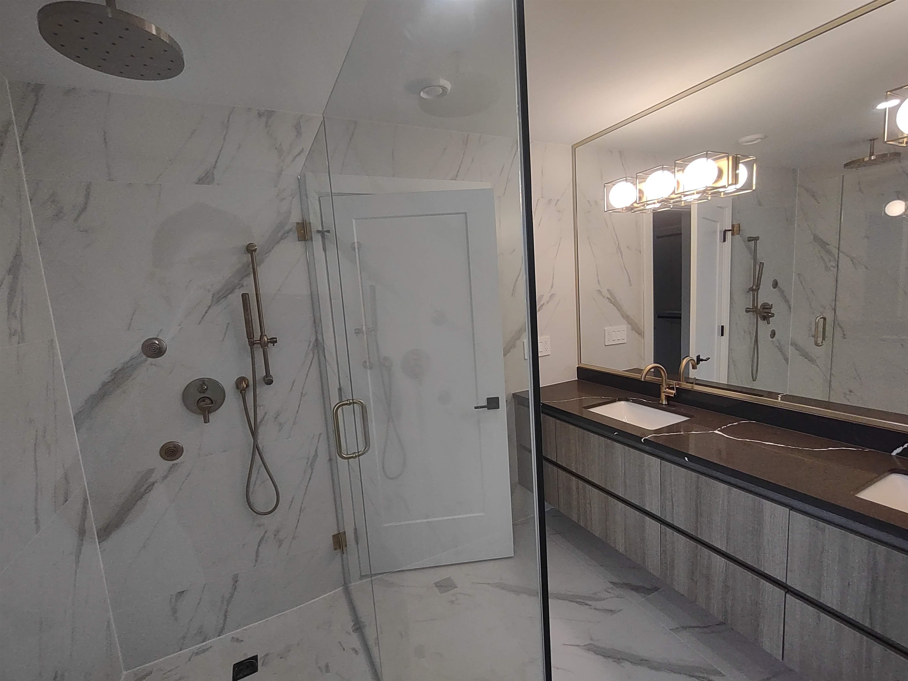 2 1706 W 68 AVENUE Unit: 2