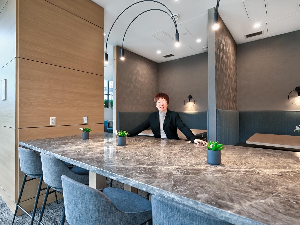 102 9213 ODLIN ROAD Unit: 102