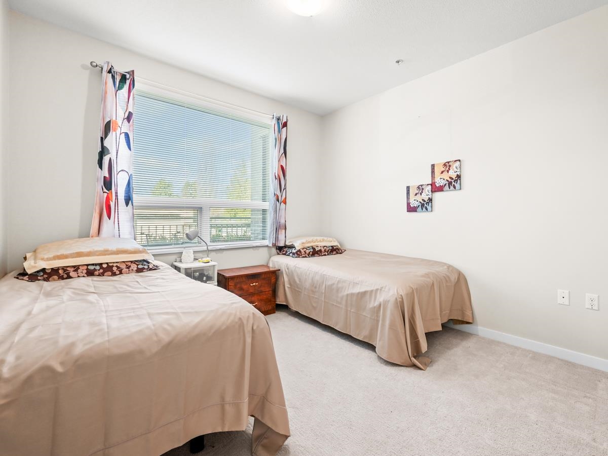 102 9213 ODLIN ROAD Unit: 102