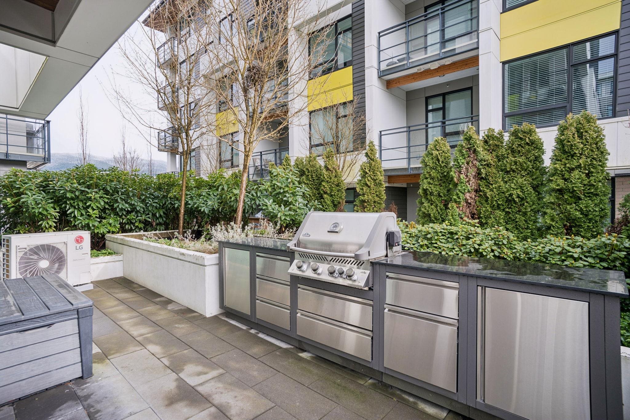 310 3018 ST GEORGE STREET Unit: 310