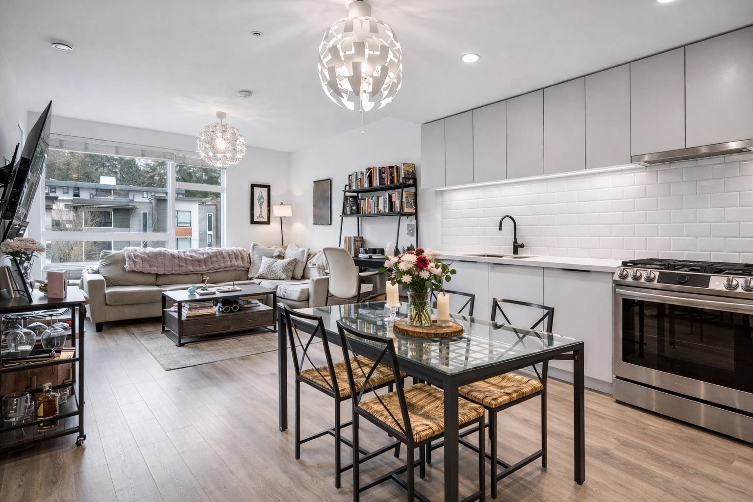 310 3018 ST GEORGE STREET Unit: 310