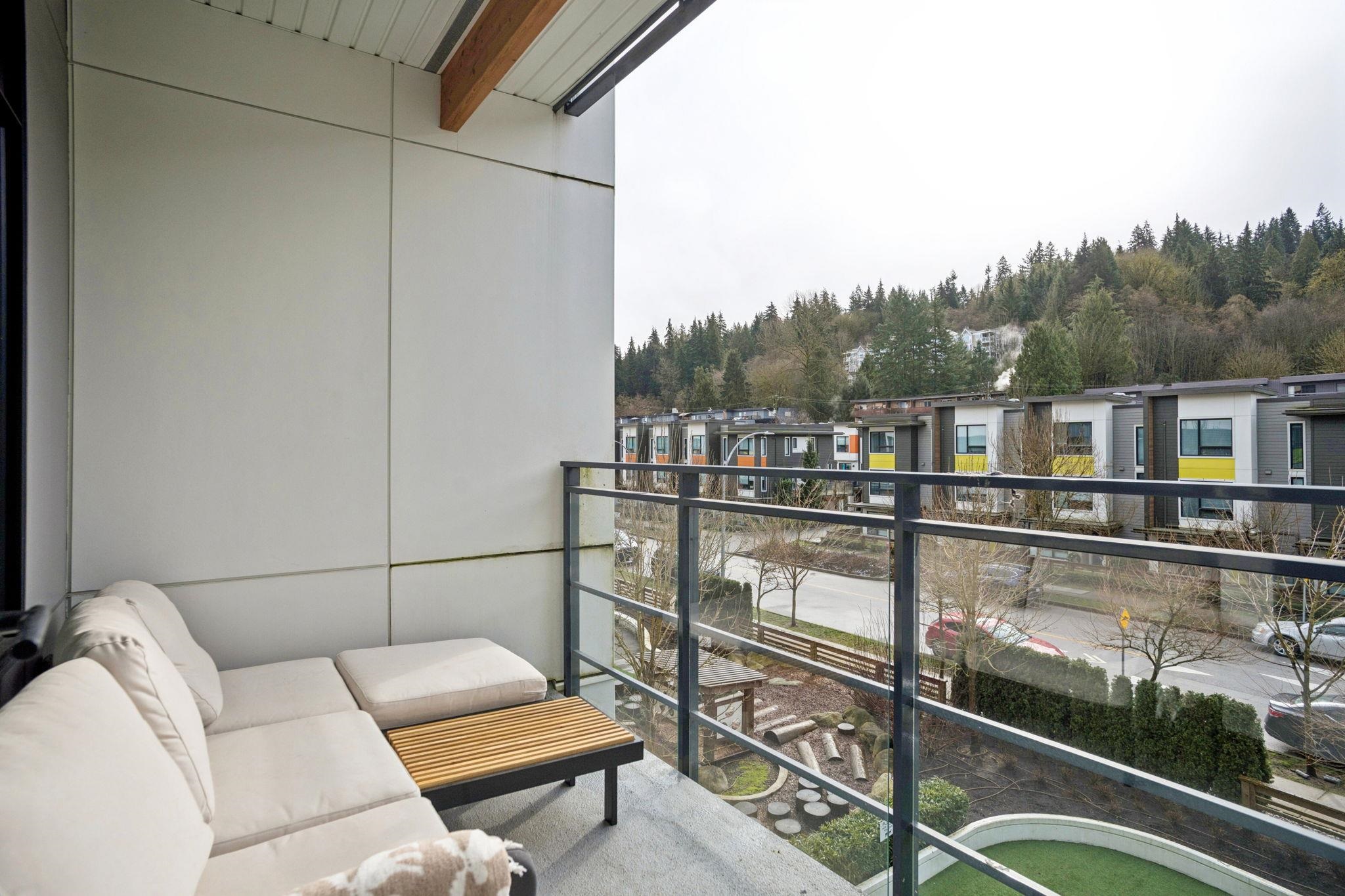 310 3018 ST GEORGE STREET Unit: 310