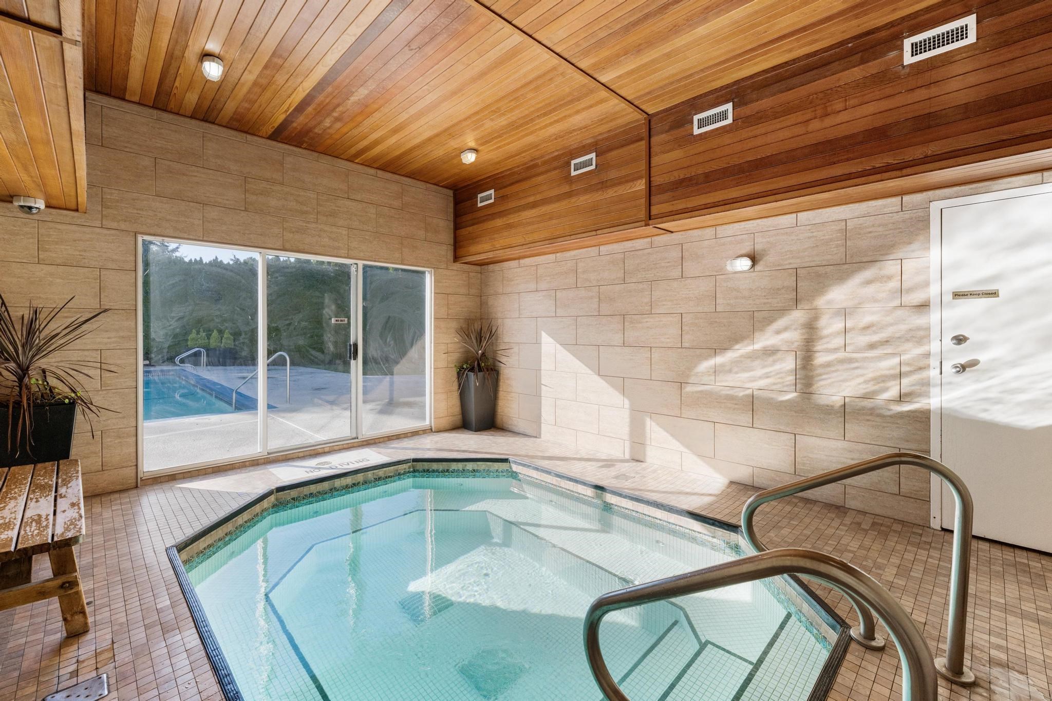 319 13918 72 AVENUE Unit: 319