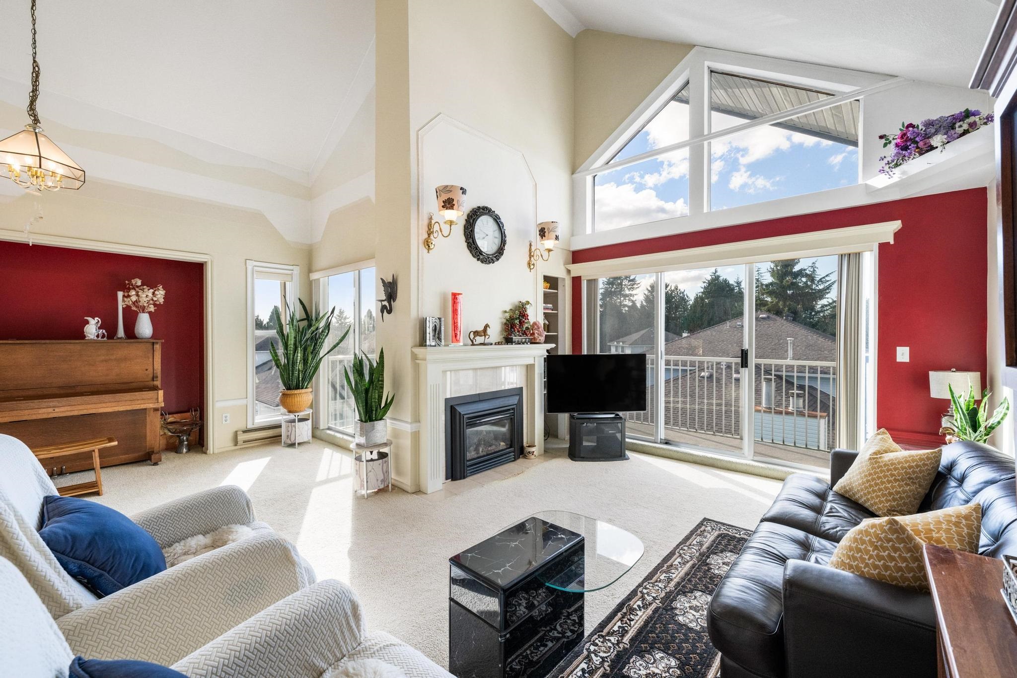 319 13918 72 AVENUE Unit: 319