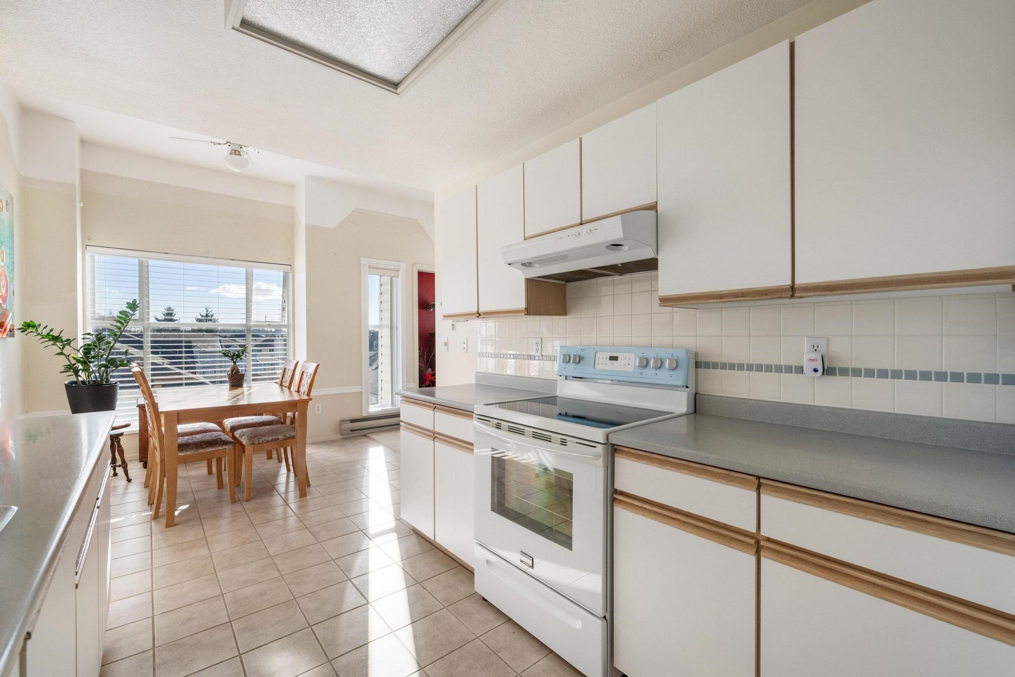 319 13918 72 AVENUE Unit: 319