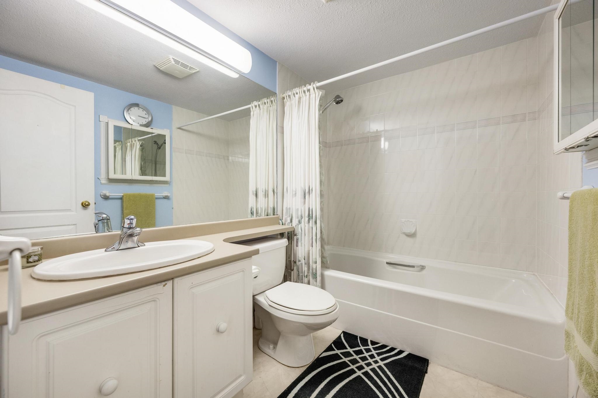 319 13918 72 AVENUE Unit: 319