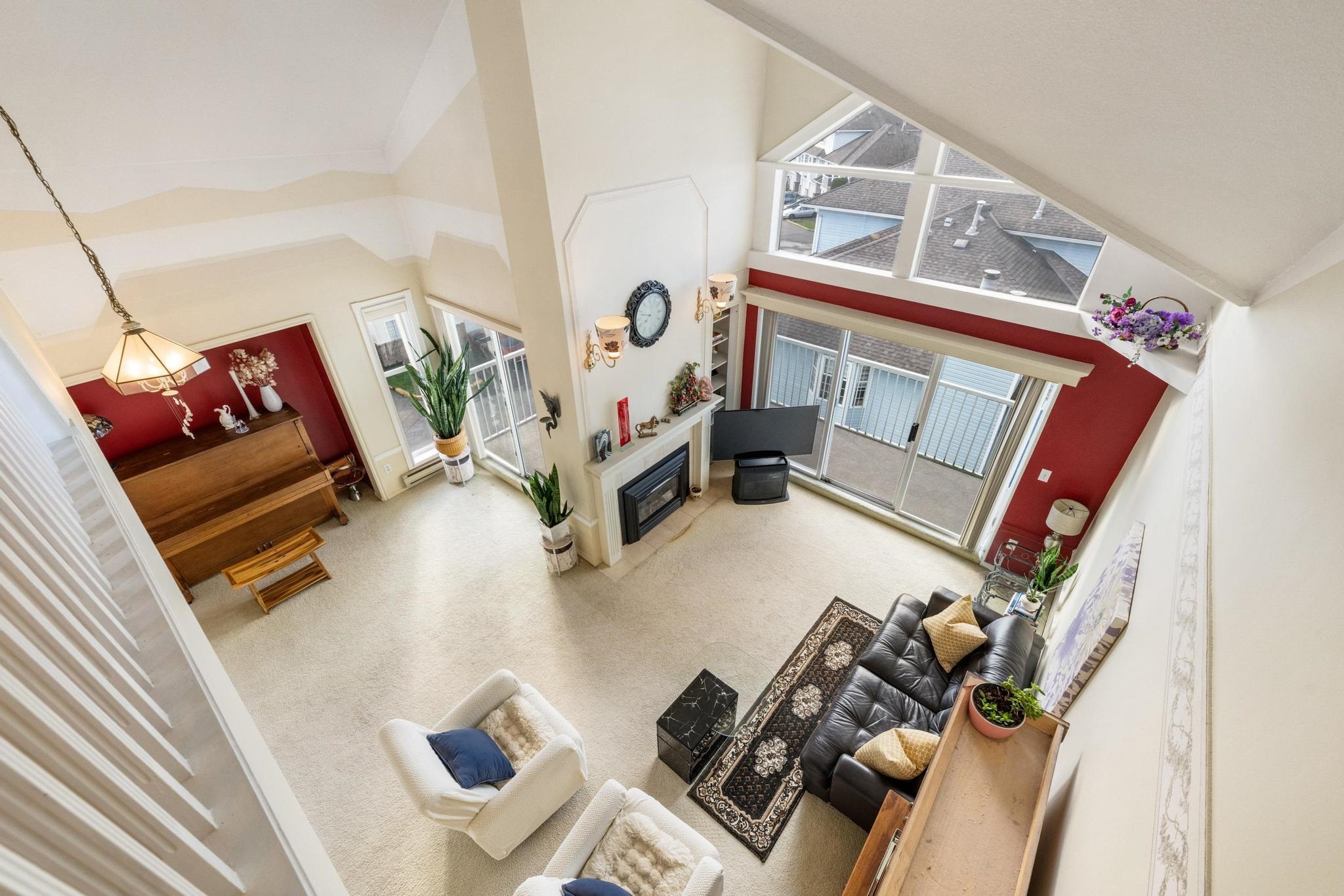 319 13918 72 AVENUE Unit: 319