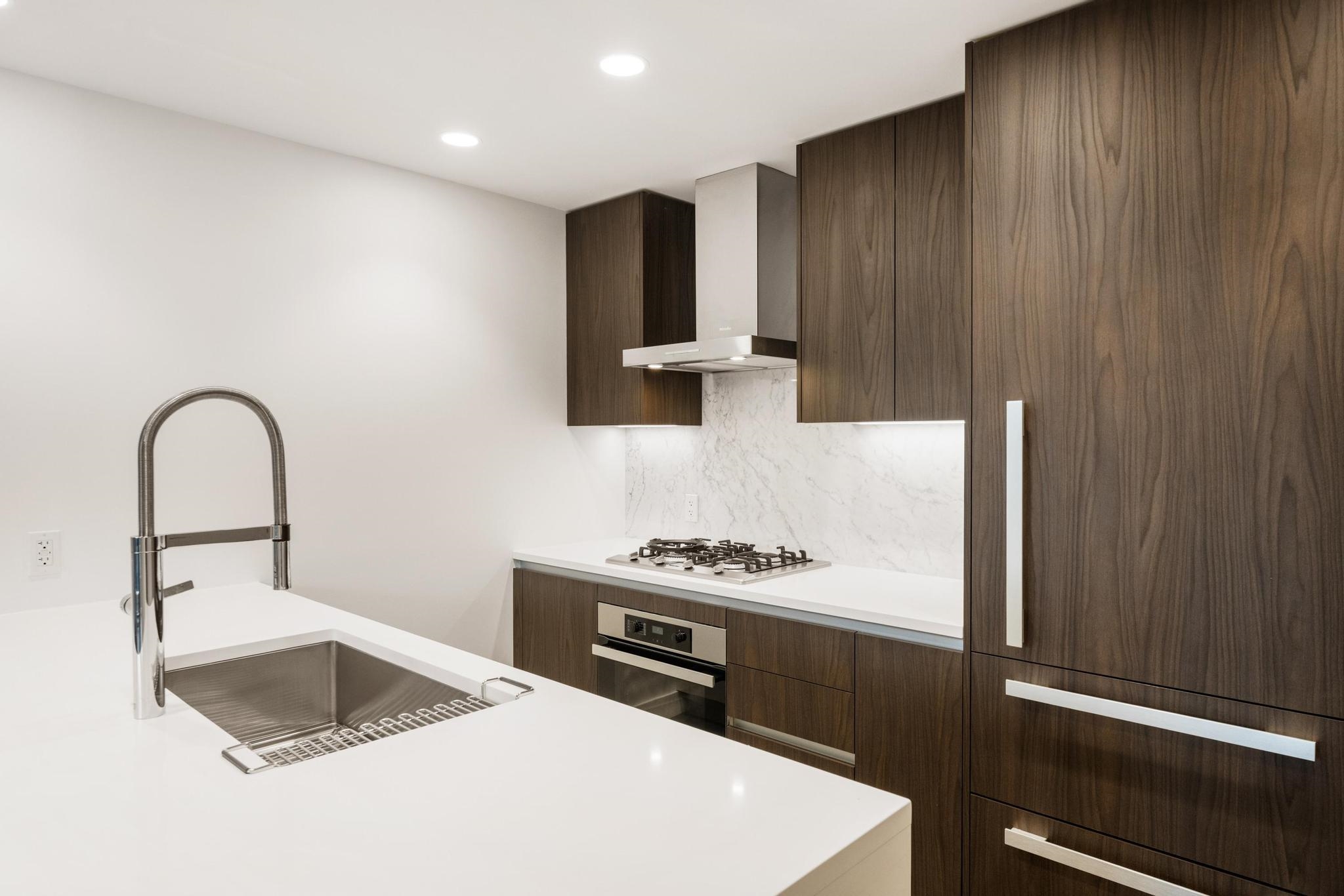 307 2888 ARBUTUS STREET Unit: 307