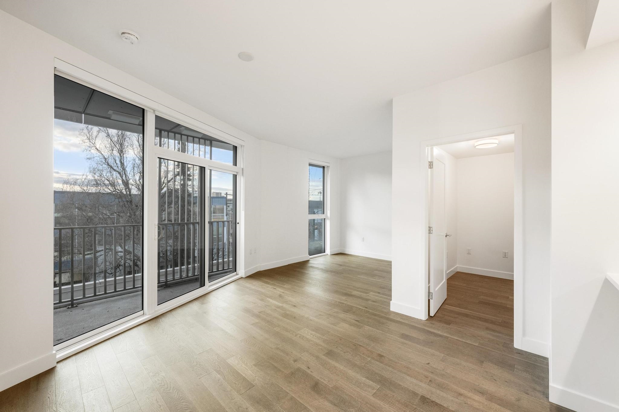 307 2888 ARBUTUS STREET Unit: 307